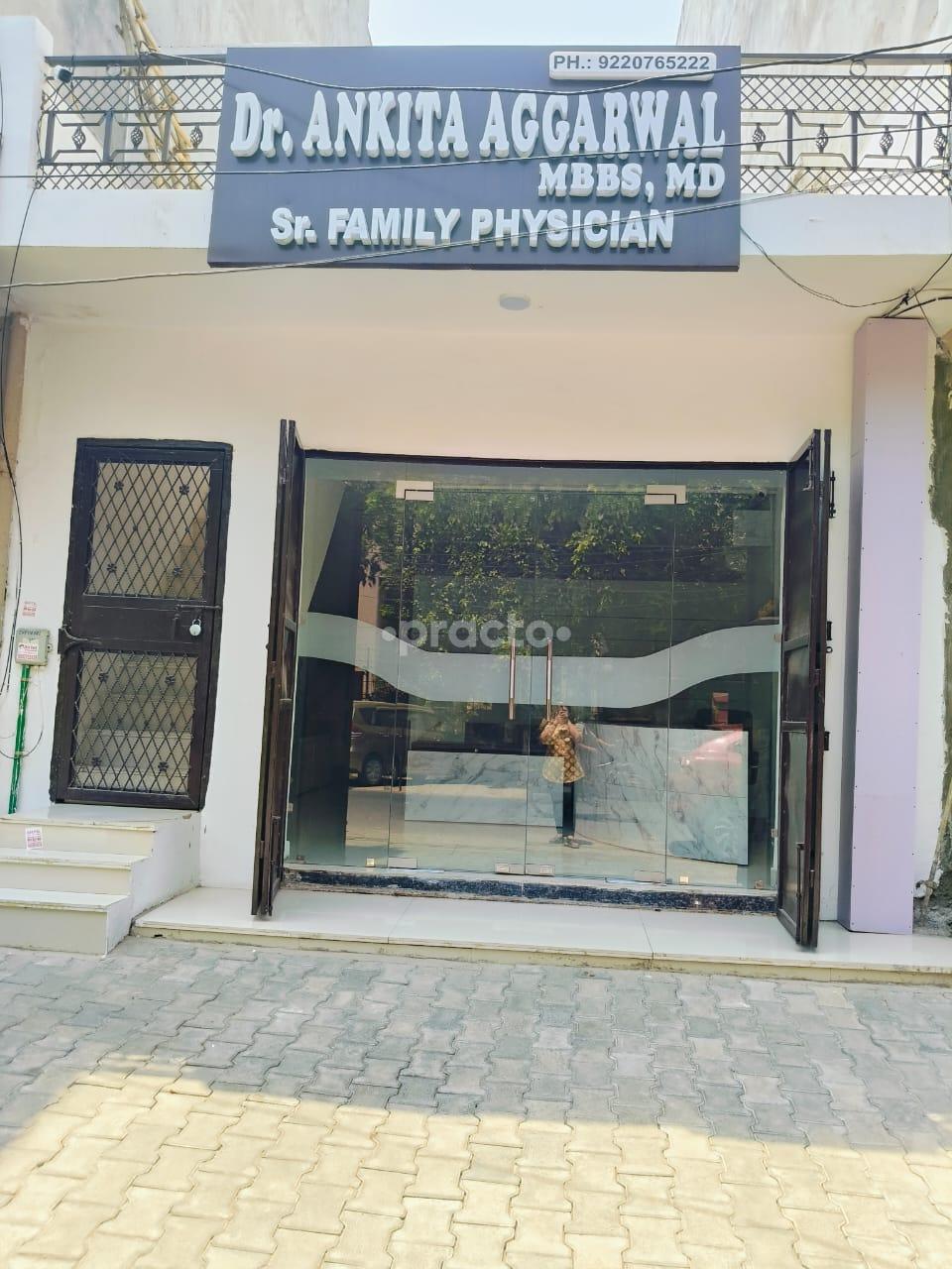 Outside Area at Dr Ankita Aggarwal Clinic Vasundhara Ghaziabad