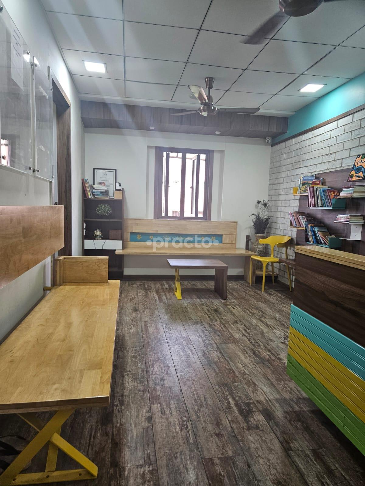 Waiting Area at Dr. Vishwamohan Hospital Vadaj Ahmedabad