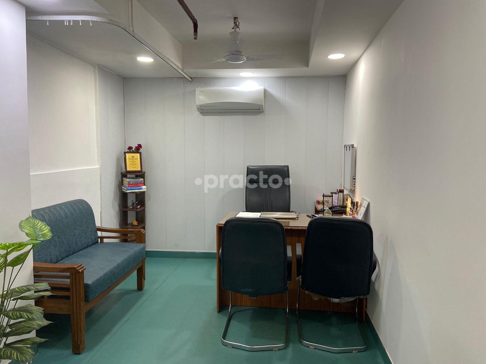 Consultation Room at Hoping Horizons Clinic East Of Kailash Delhi