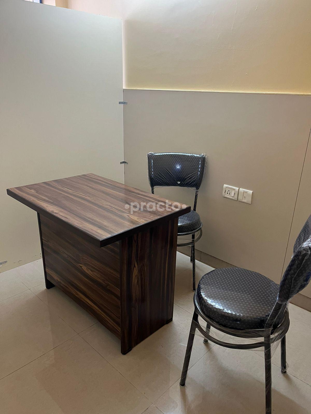 Consultation Room at Gupta Gastrocare Chetak Marg Jaipur