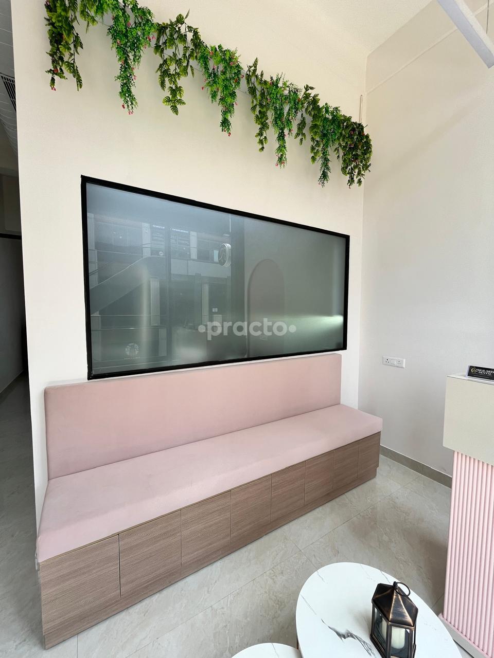 Waiting Area at Molaris Dental Gurgaon Sector 65 Gurgaon