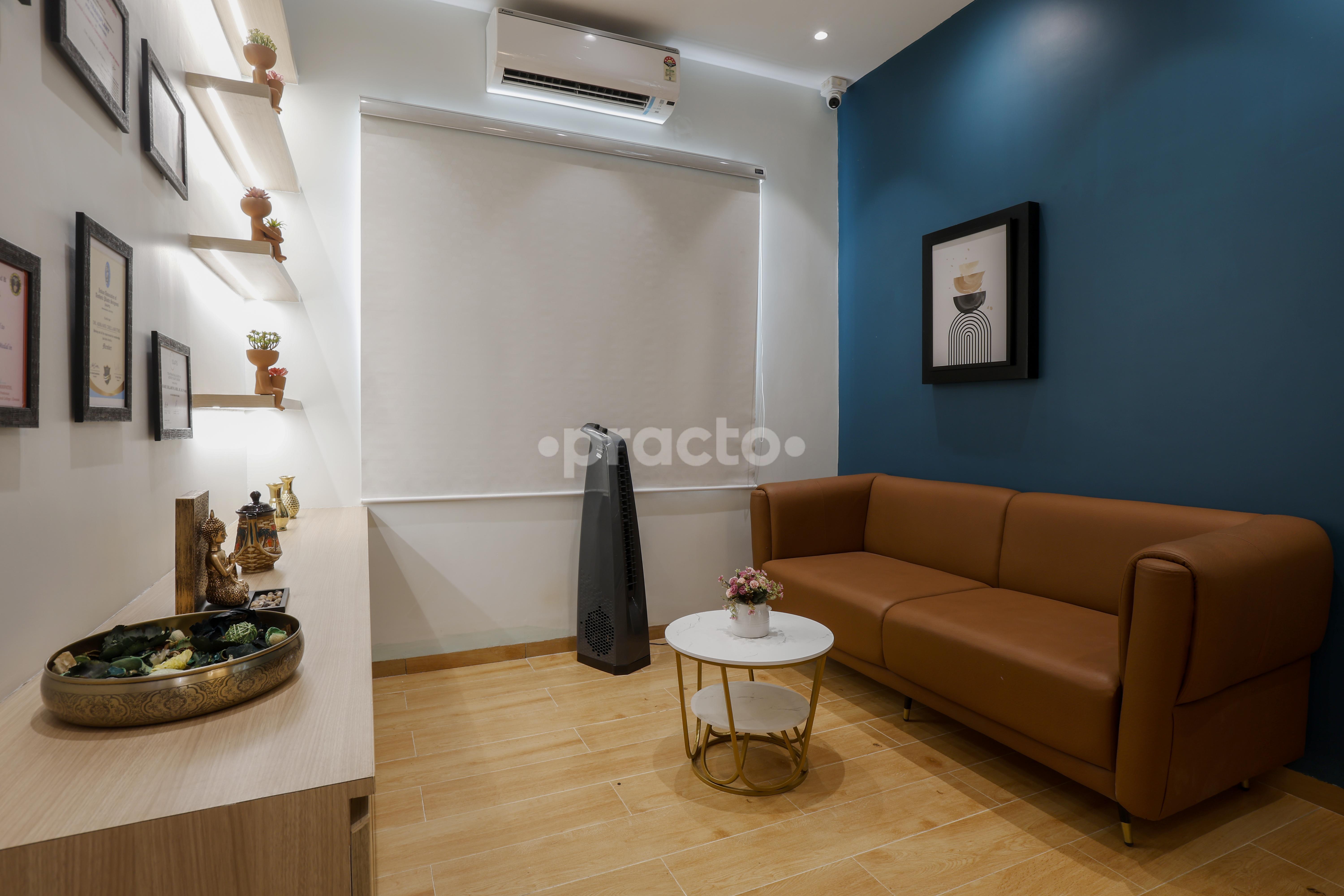 Reception Area at Yaazhs Aesthetics Porur Chennai