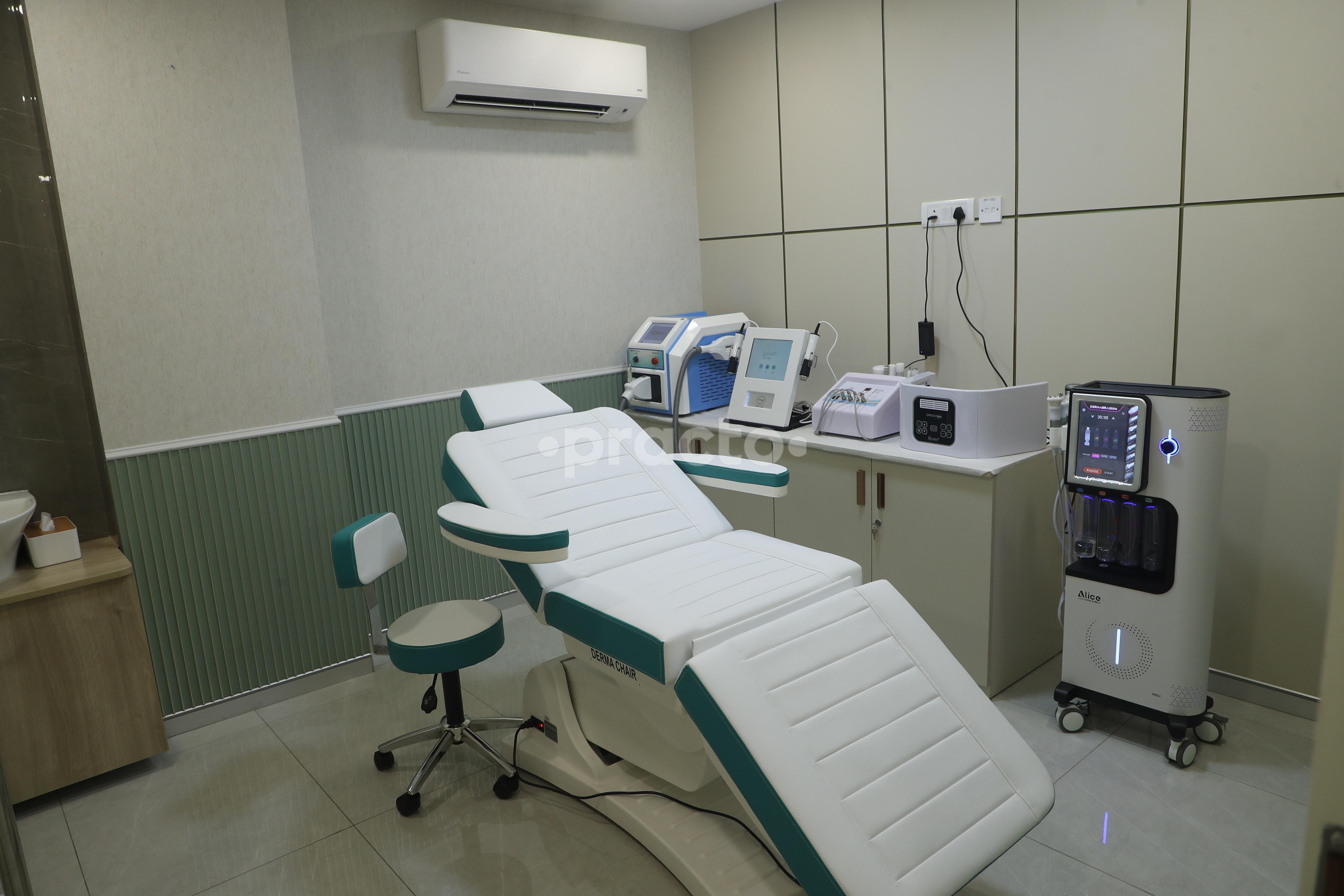 Operation Room at SkinQure Punjabi Bagh Delhi