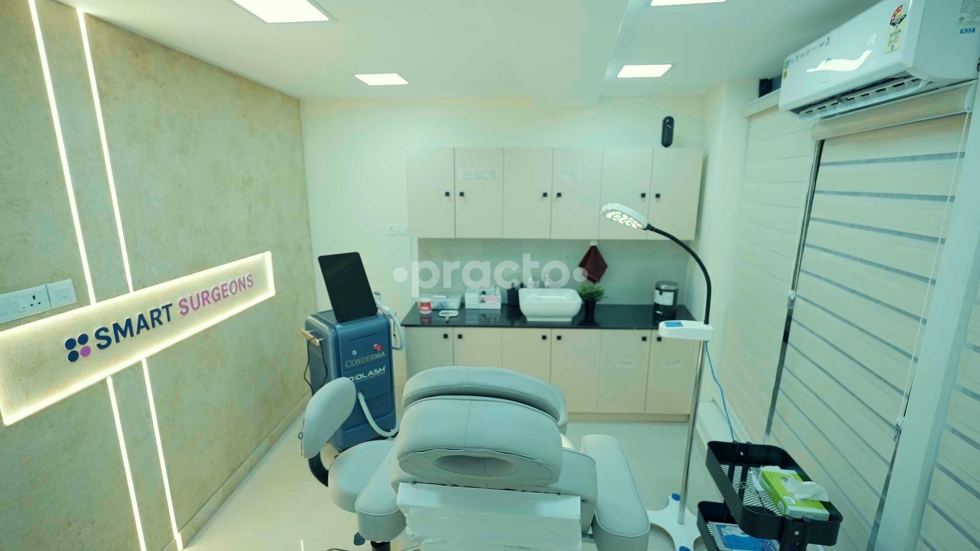 Reception Area at Smart Surgeons Kuravankonam Thiruvananthapuram