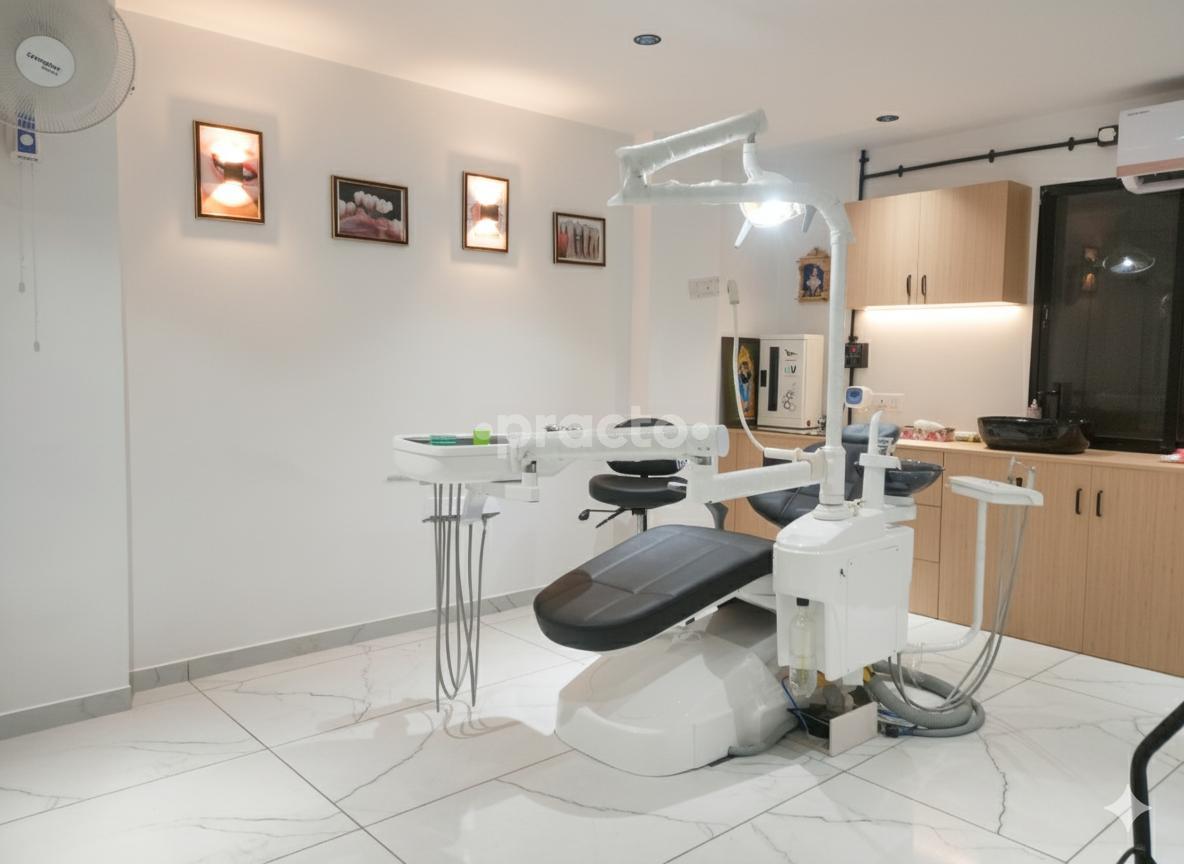 Consultation Room at Harikrushna Dental Clinic And Implant Cente Katargam Surat