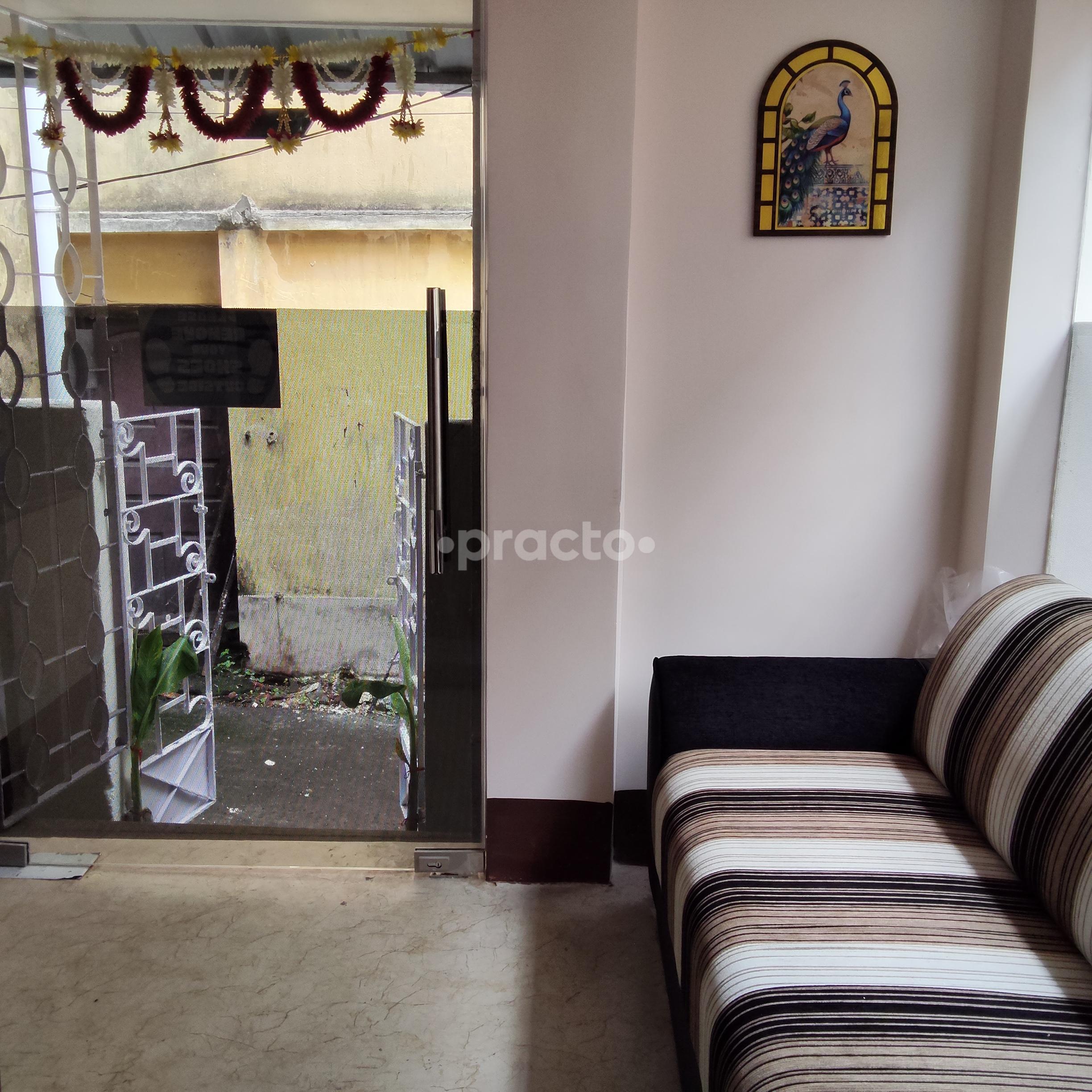 Waiting Area at Emocure Netaji Nagar Kolkata