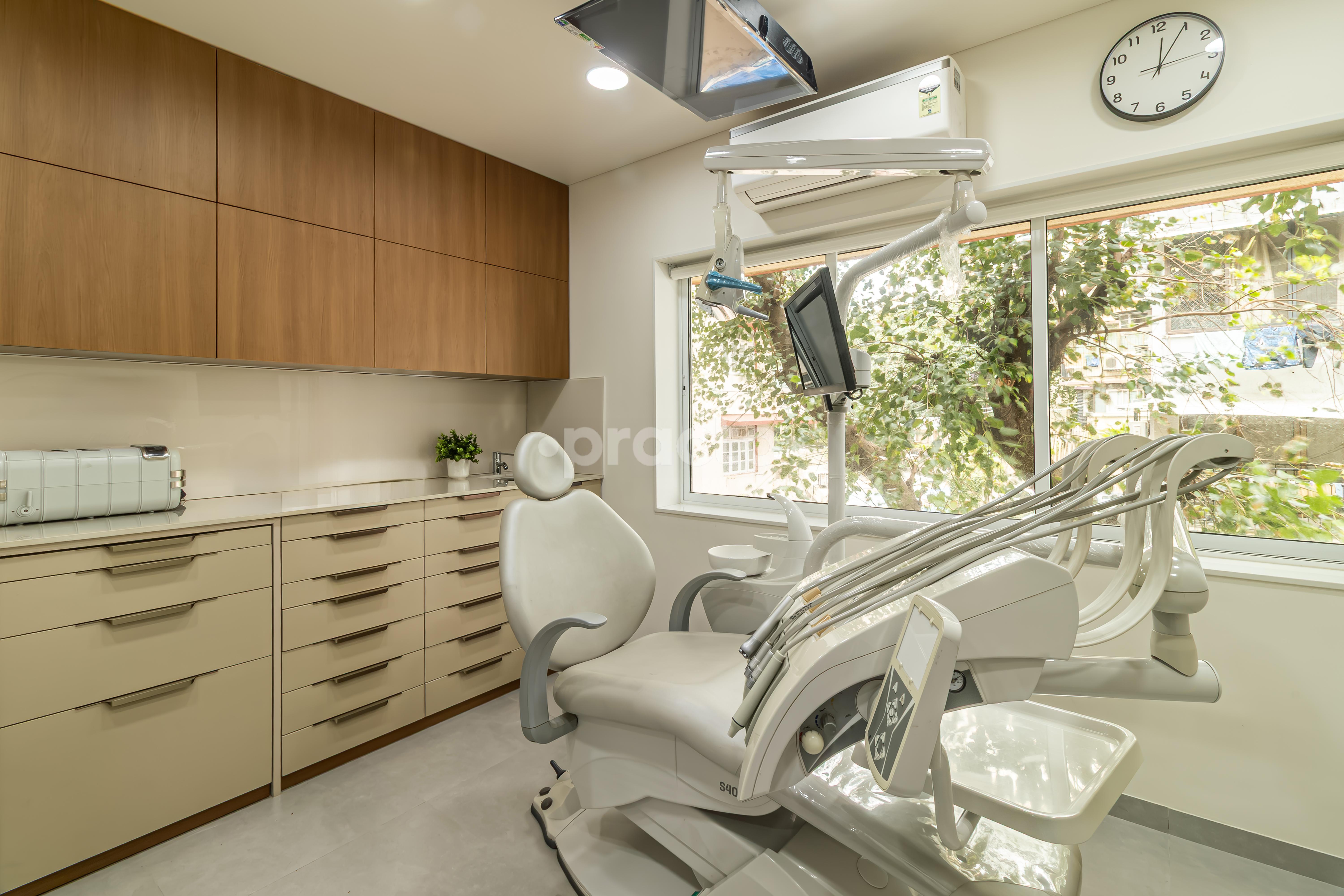 Operation Room at The Brite Bite Clinic Peddar Road Mumbai
