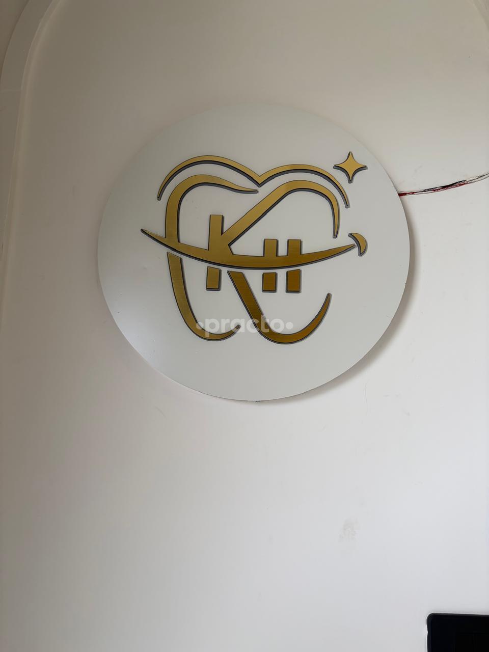Dr. Kanika's Dental Hub 