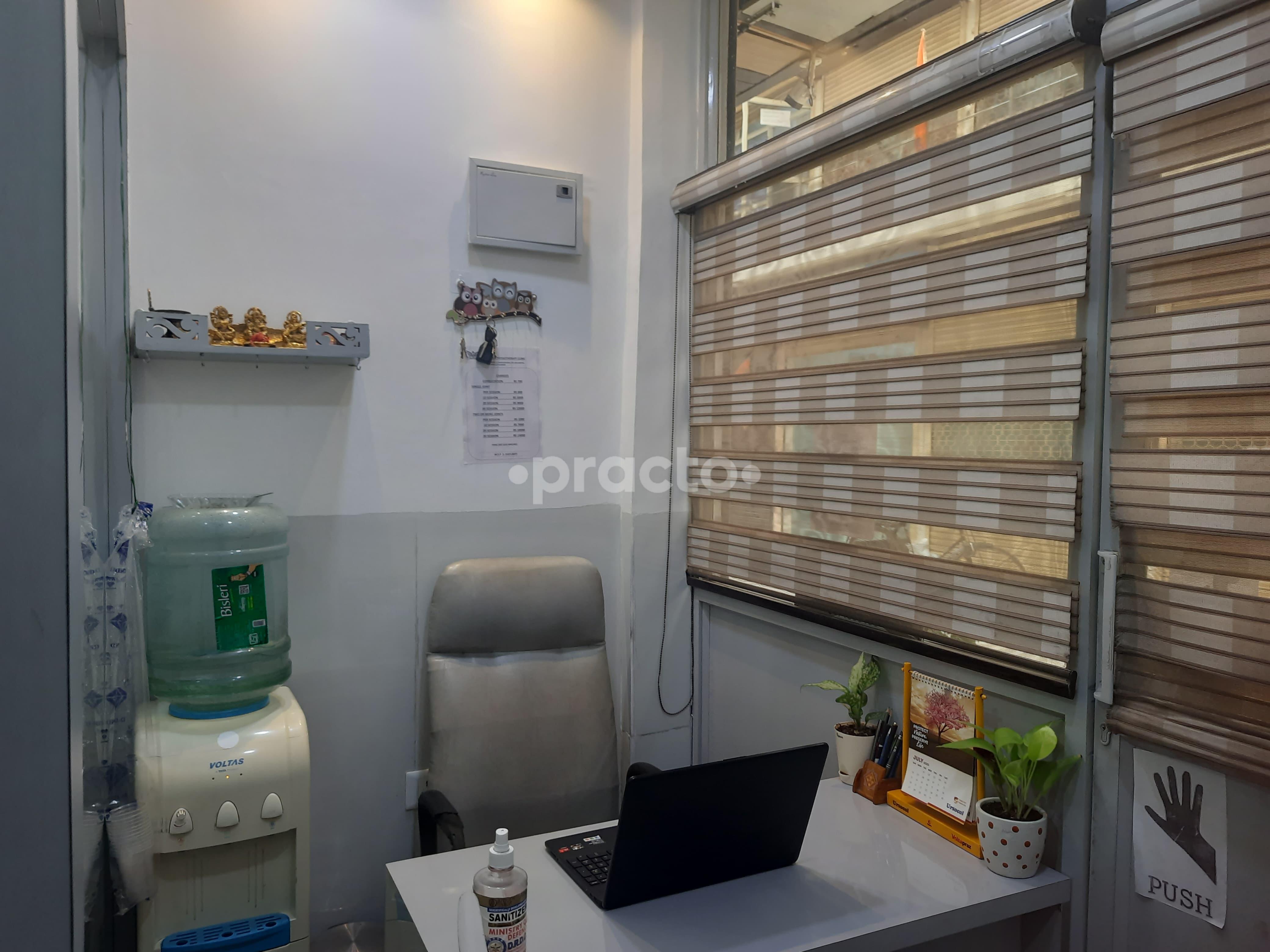 Reception Area at Govila Physiotherapy Clinic Patparganj Delhi