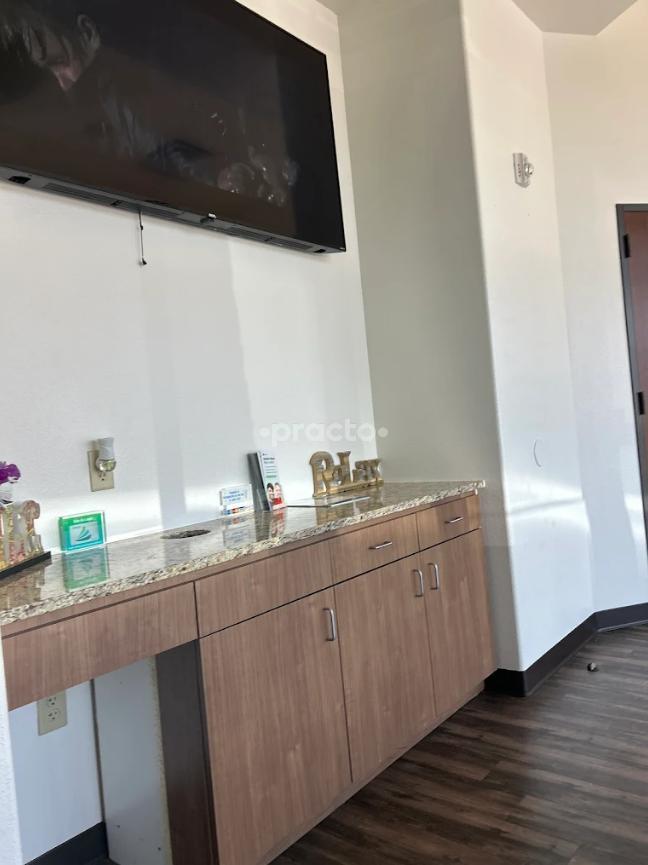 LUCKY SMILES  DENTISTRY Lewisville 75067 Lewisville TX