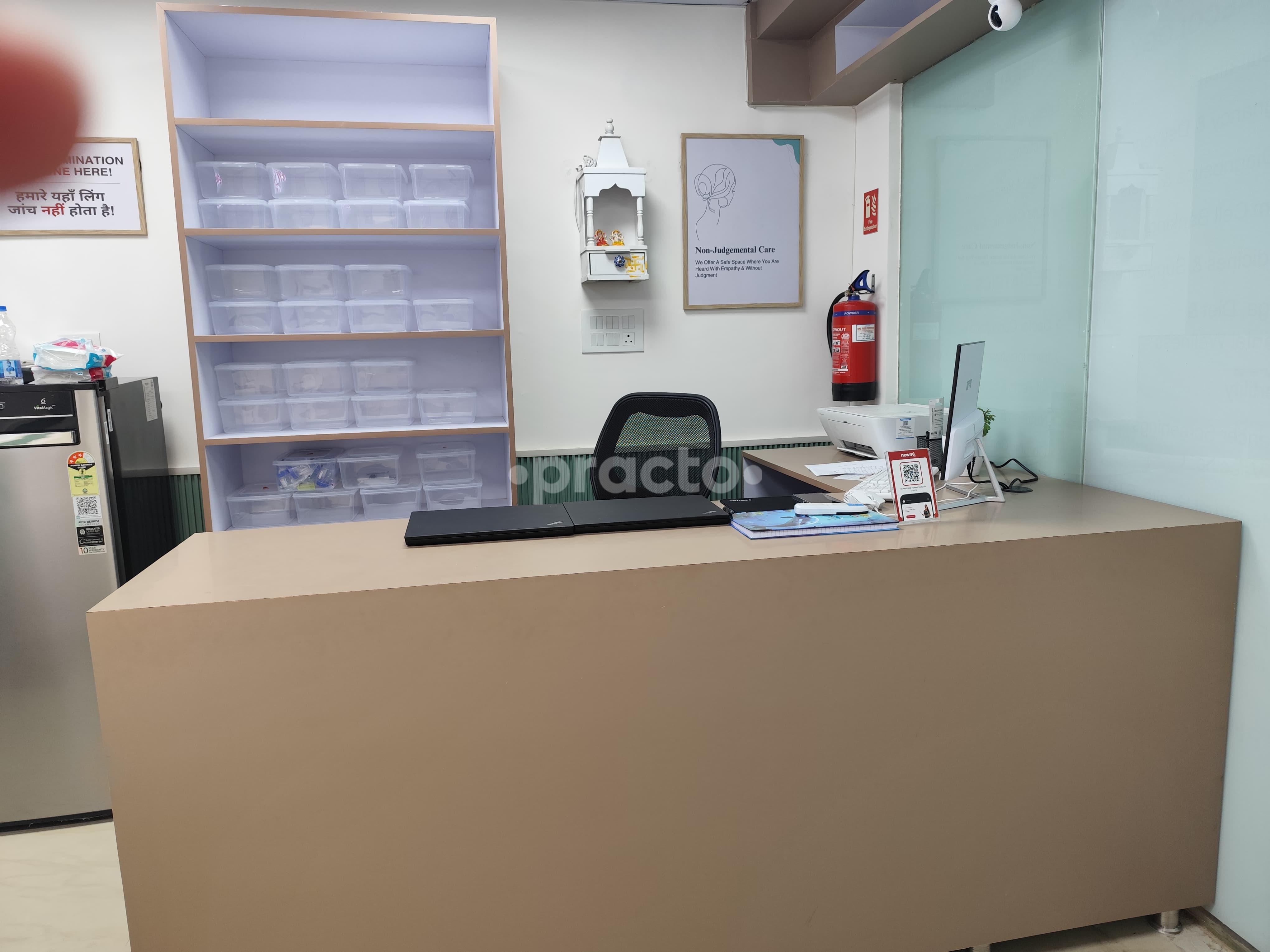 Reception Area at Newmi Women & Child Clinic  Gurgaon Sector 57 Gurgaon