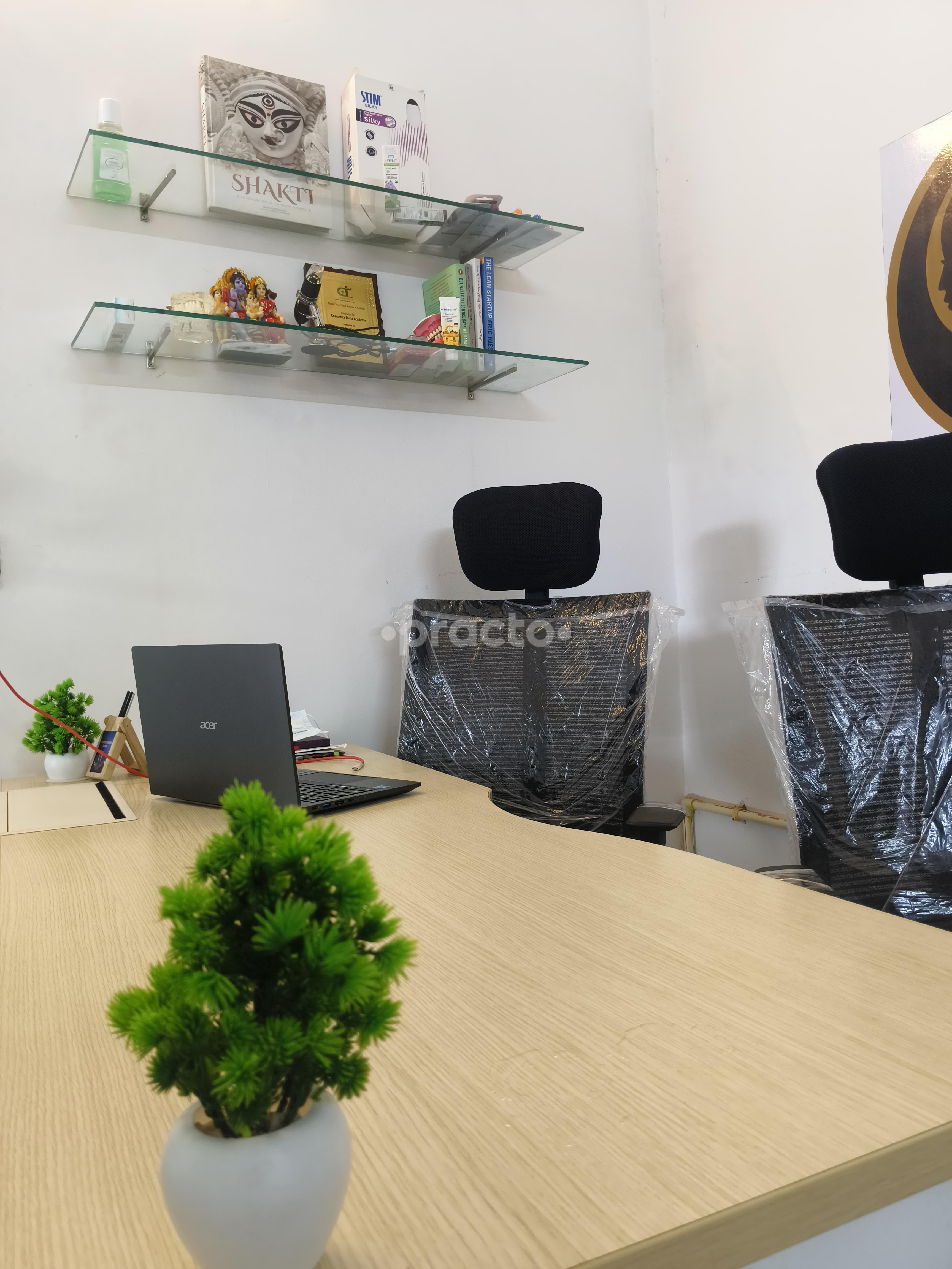 Consultation Room at SS Multispeciality Dental And Aesthetic Clinic  Sector 104 Noida