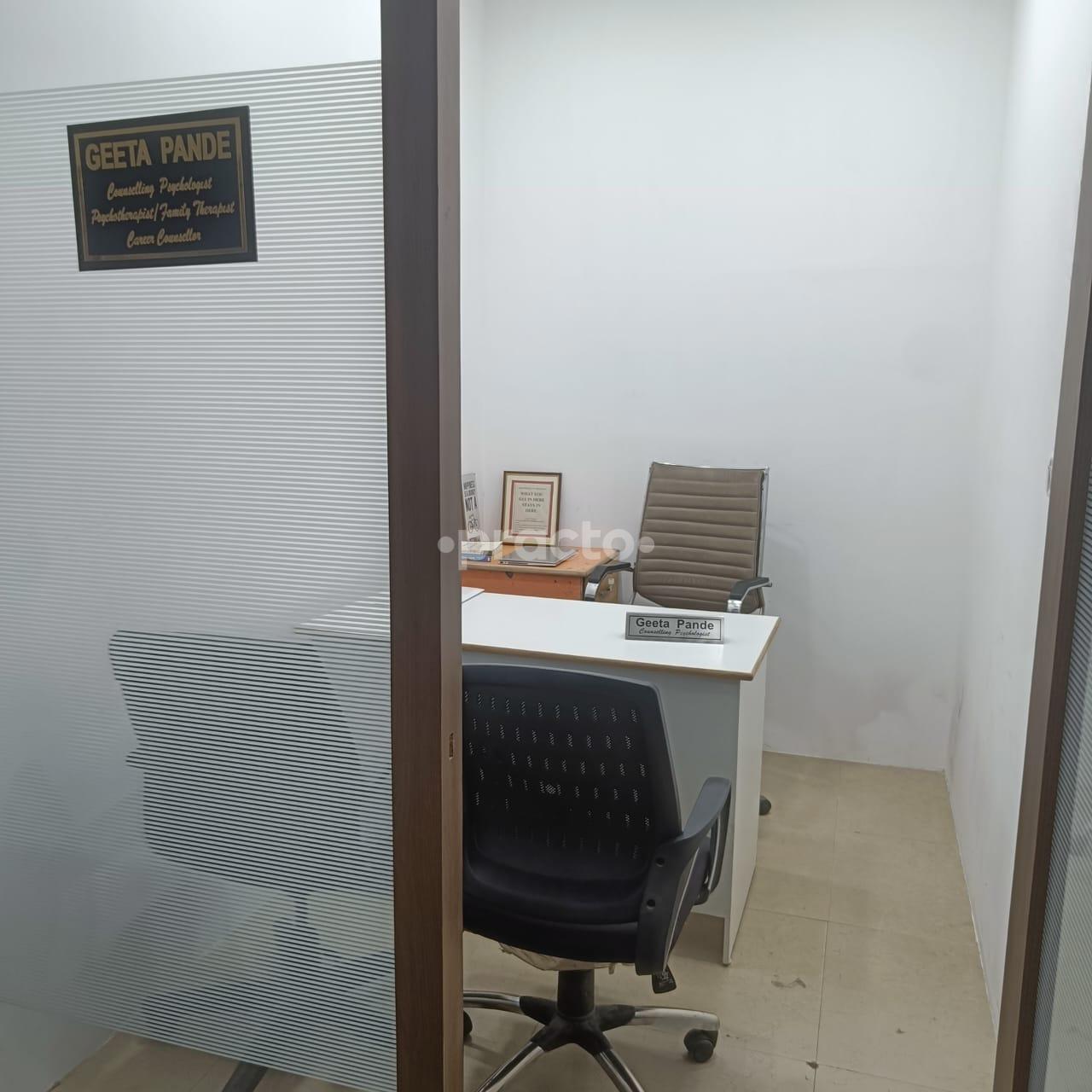 Consultation Room at Euphemica Counselling Noida-Sector-8 Noida