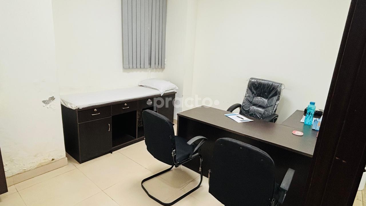 Consultation Room at Aarogyam Health and Kidney Clinic South City-II Gurgaon