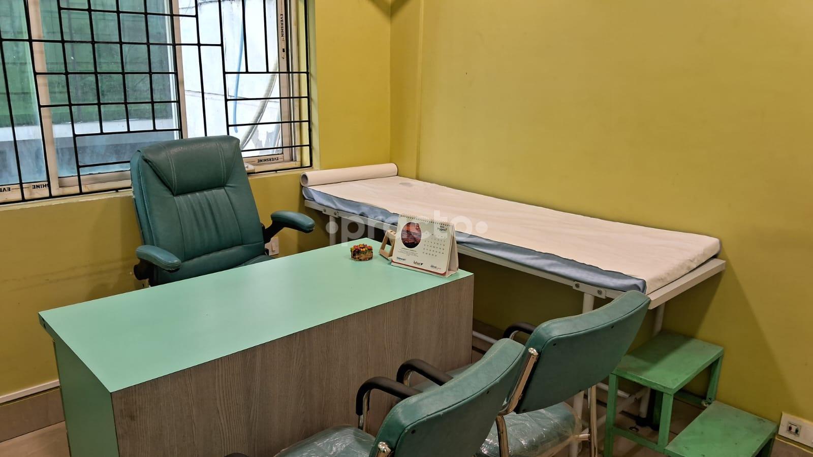 Consultation Room at Healthcare Scan Diagnostics Beniapukur Kolkata