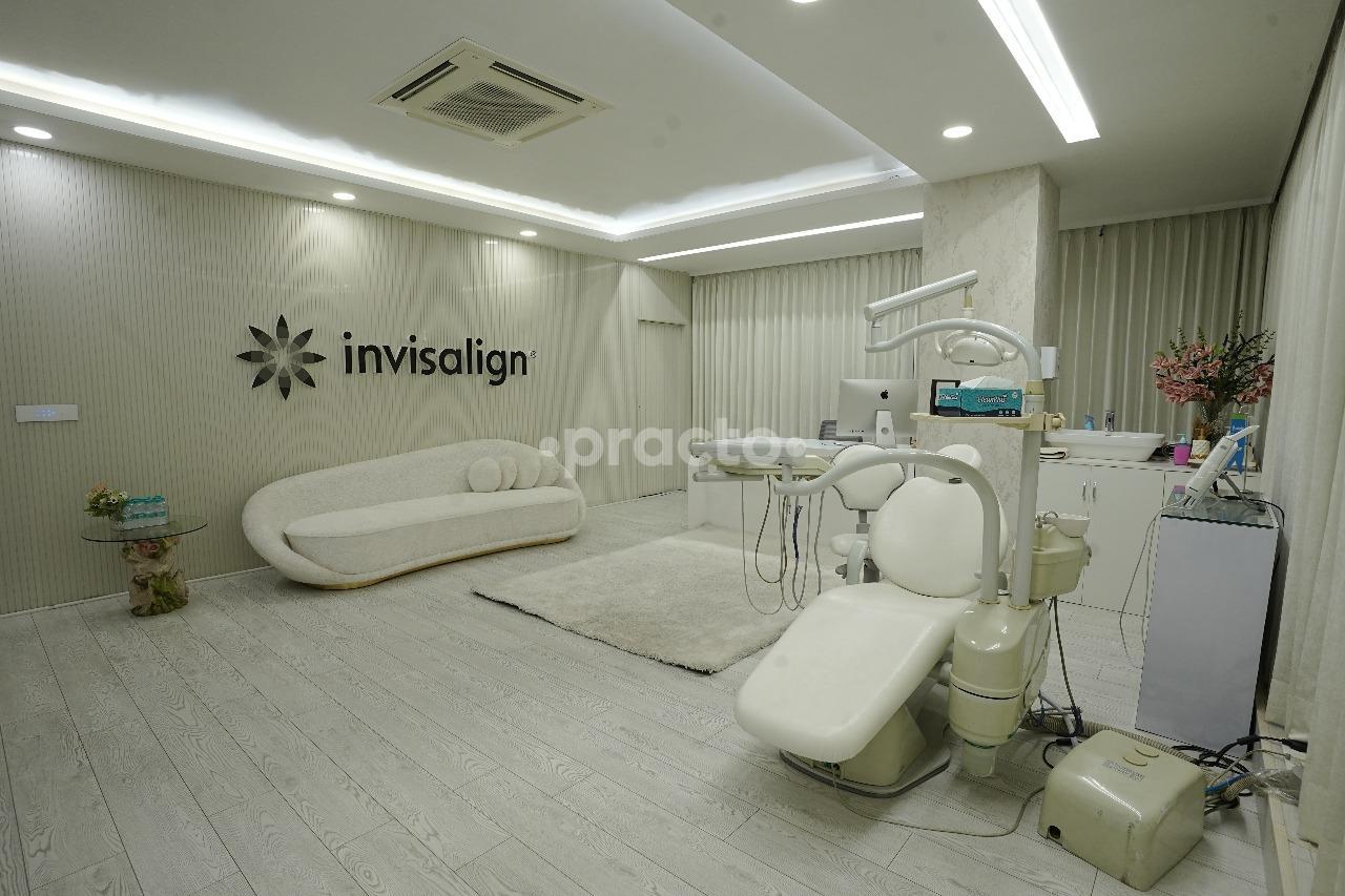 Dr Anirudh Agarwal Clinic Model Town Jaipur