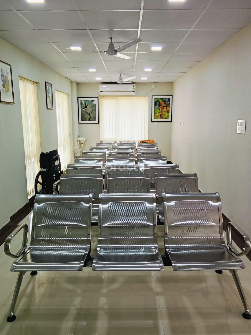 Waiting Area at Evergreen Super Speciality Clinics & Diagnostics Action Area II Kolkata