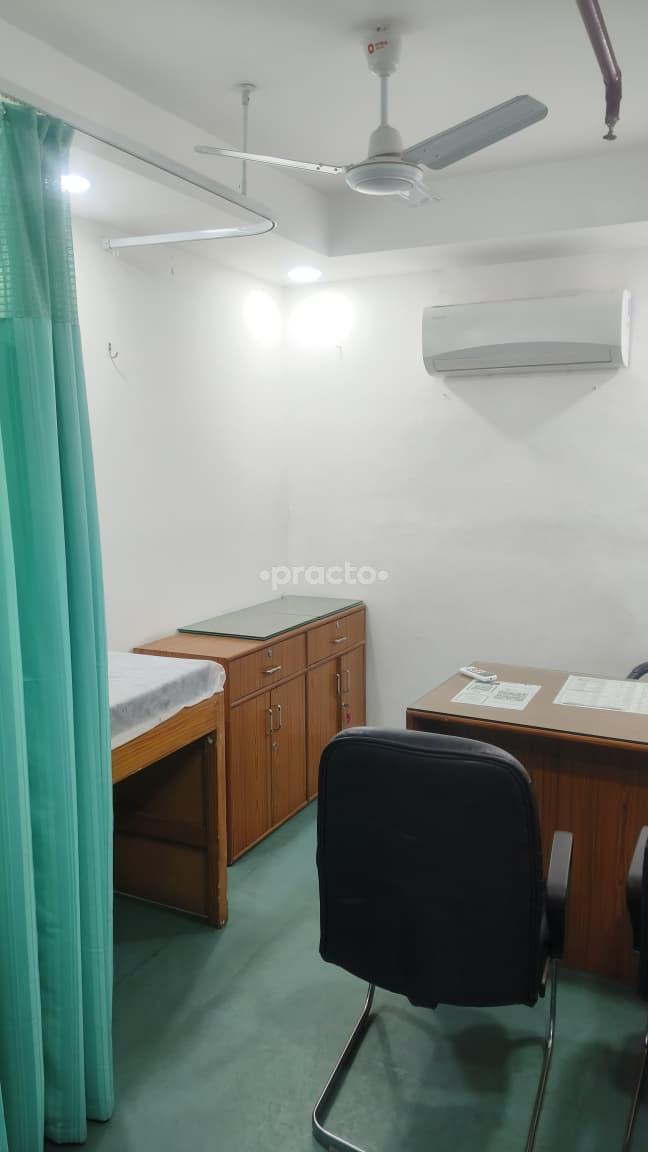 Consultation Room at The Mind Mirror Clinic East Of Kailash Delhi