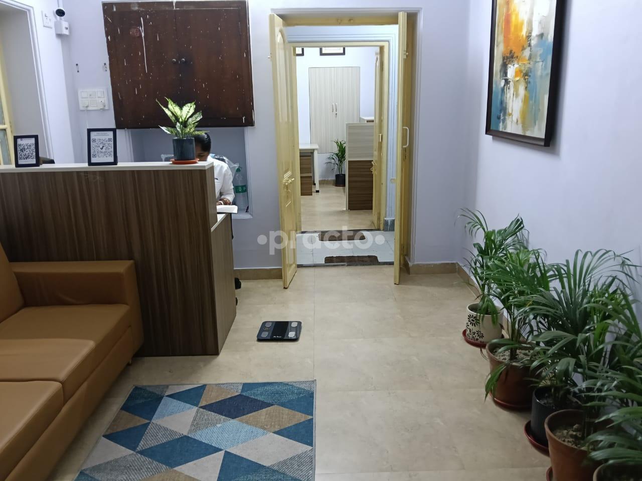 Reception Area at She Cares Clinic Taltala Kolkata