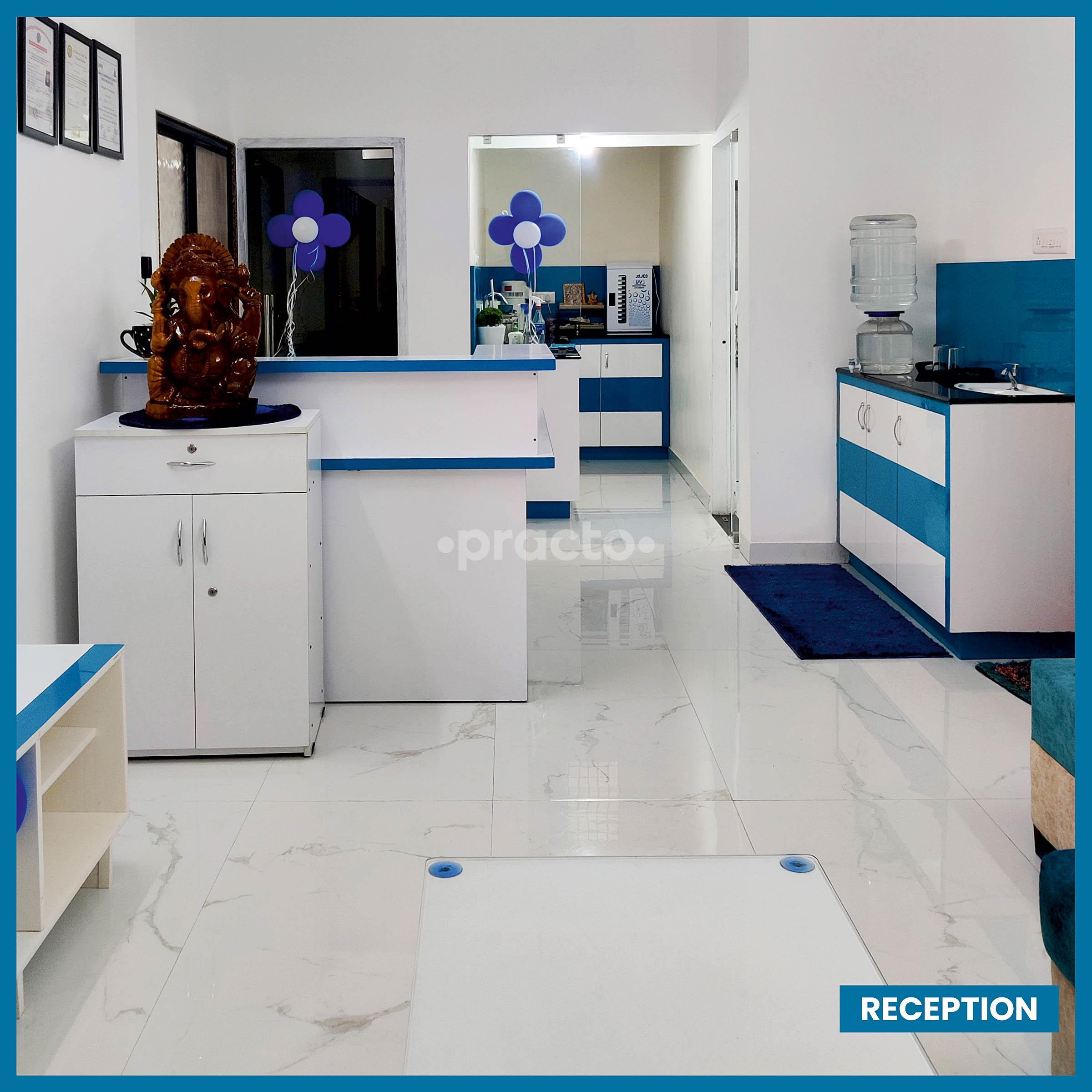Reception Area at Prime Dental Care Gudhiyari Raipur