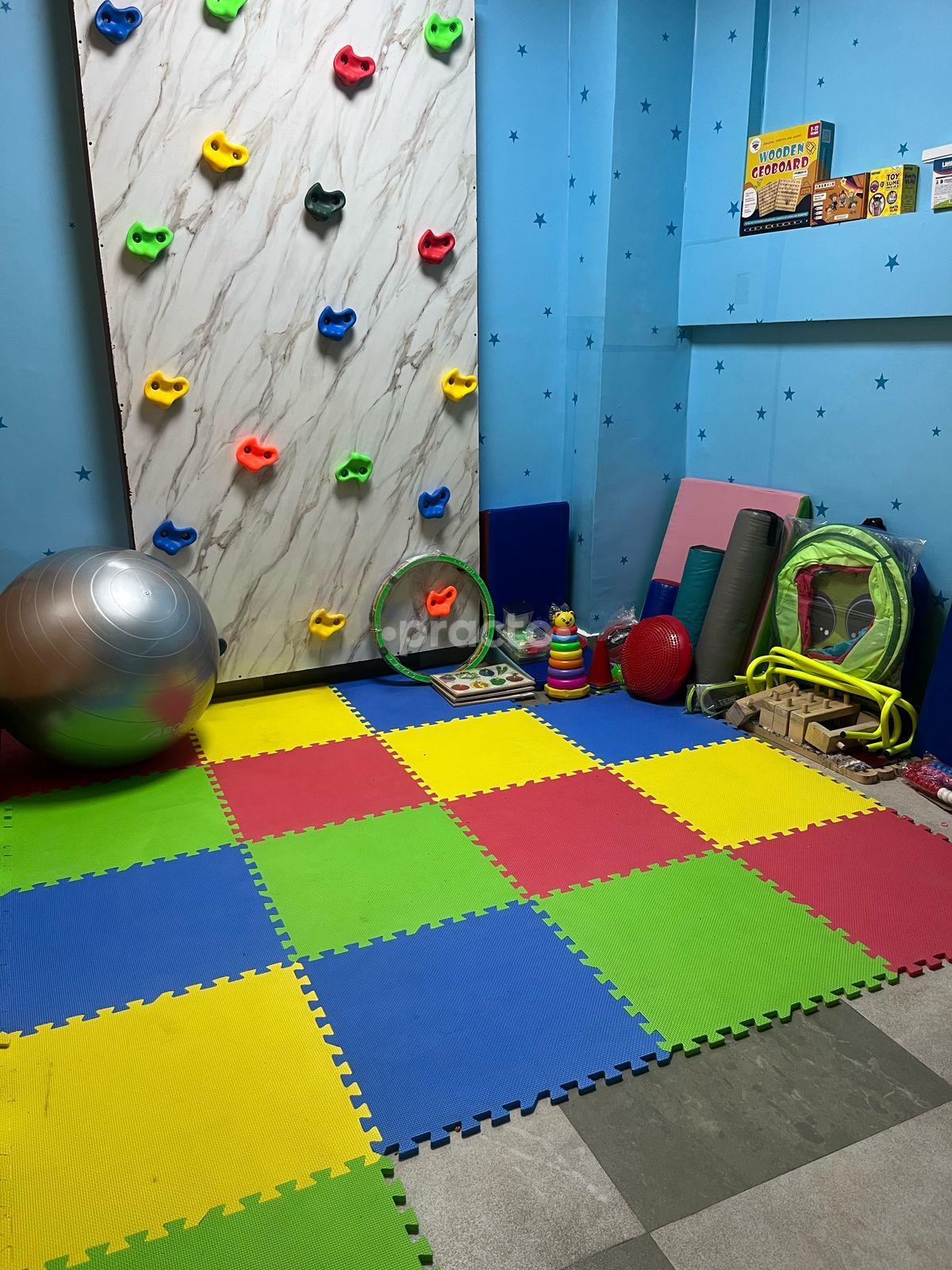 Exercise Area 1 at Sunshine by Lissun Sector 121 Noida