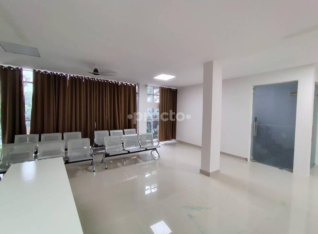 Waiting Area at Dr. Anusha's Clinic Sarita Vihar Delhi