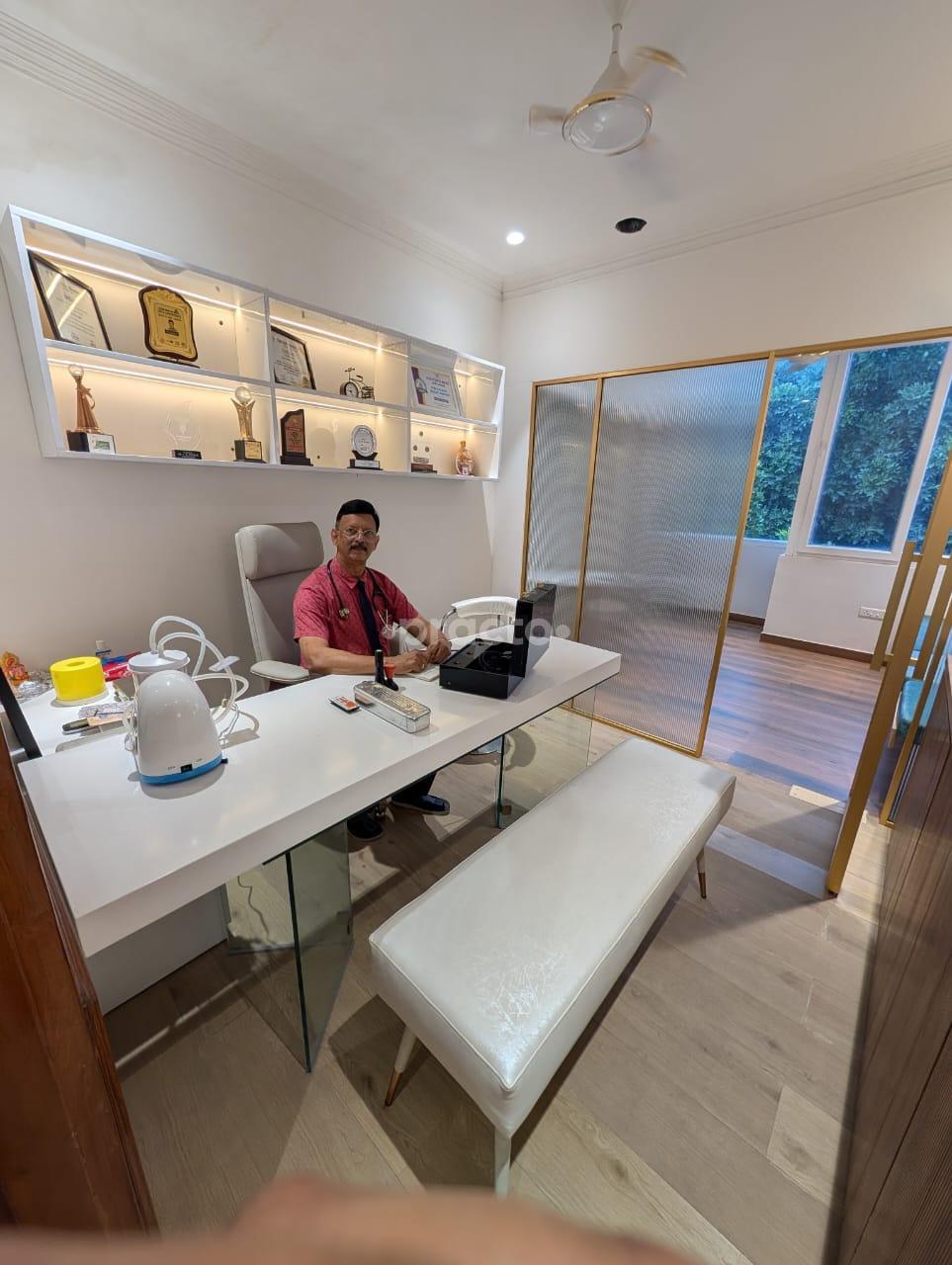 Consultation Room at Dr T.K. Prasad's ENT Clinic Gurgaon Sector 40 Gurgaon