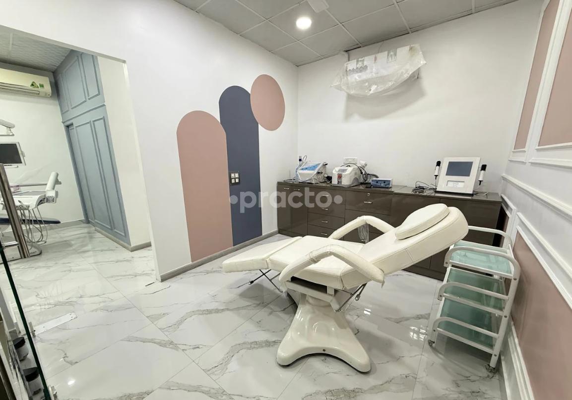Operation Room at Well Smiles Aesthetics Dwarka Delhi