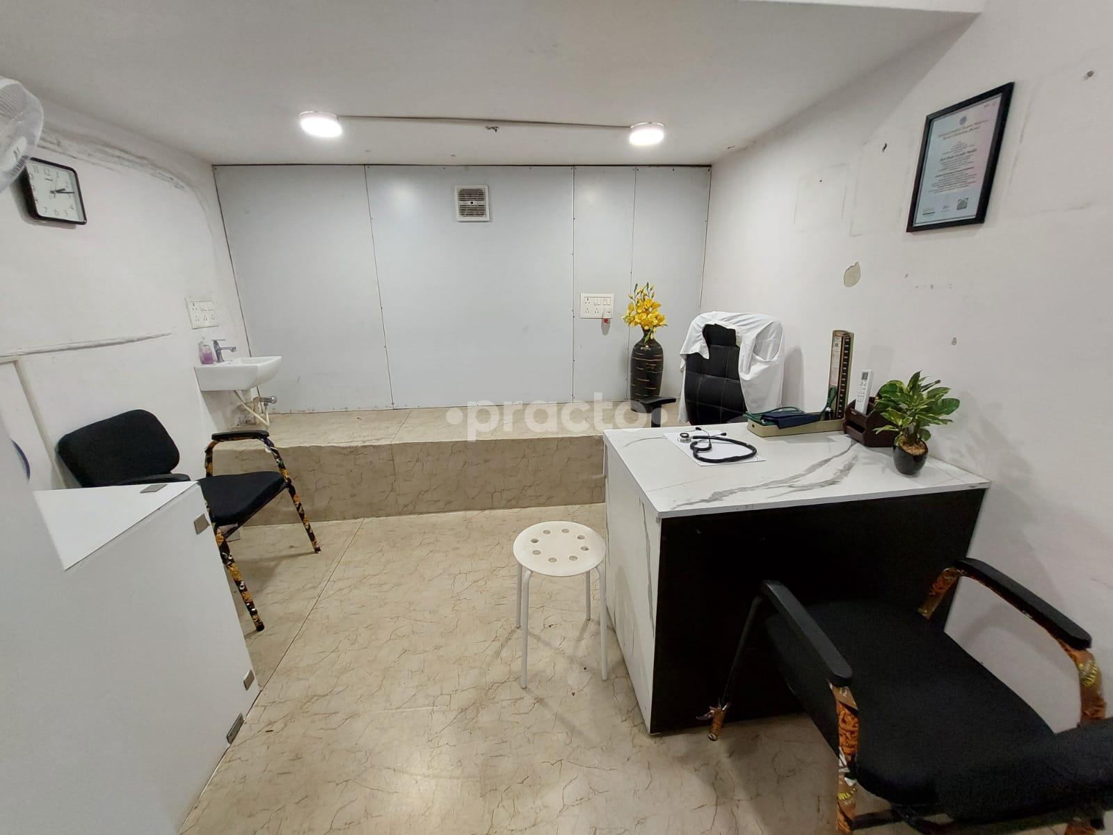 Reception Area at Mahaveer Multispecialty Clinic Hiranandani Meadows Thane