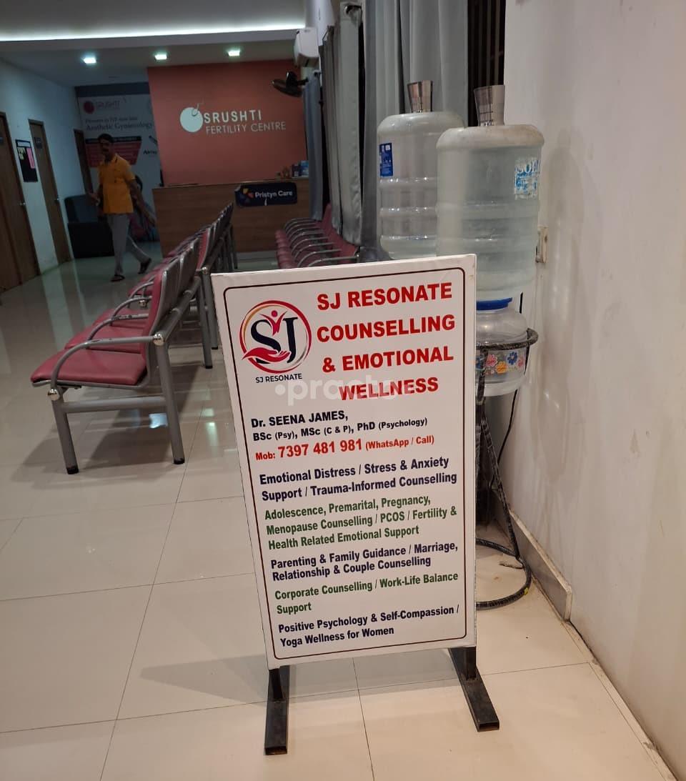 Waiting Area at SJ Resonate Counselling and Emotional Wellness Mugalivakkam Chennai