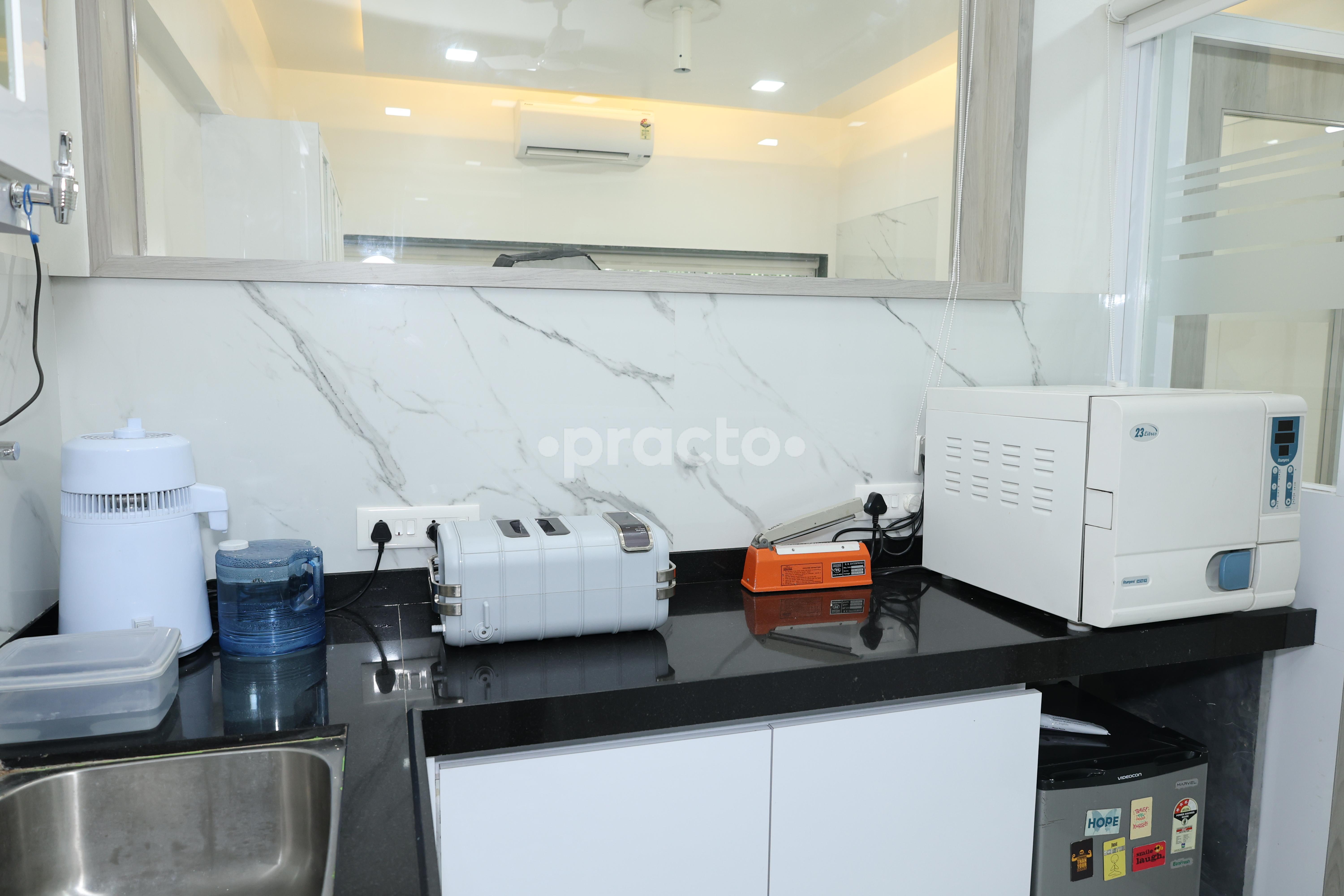 Equipment Area at Oriease Dental Clinic Erandwane Pune