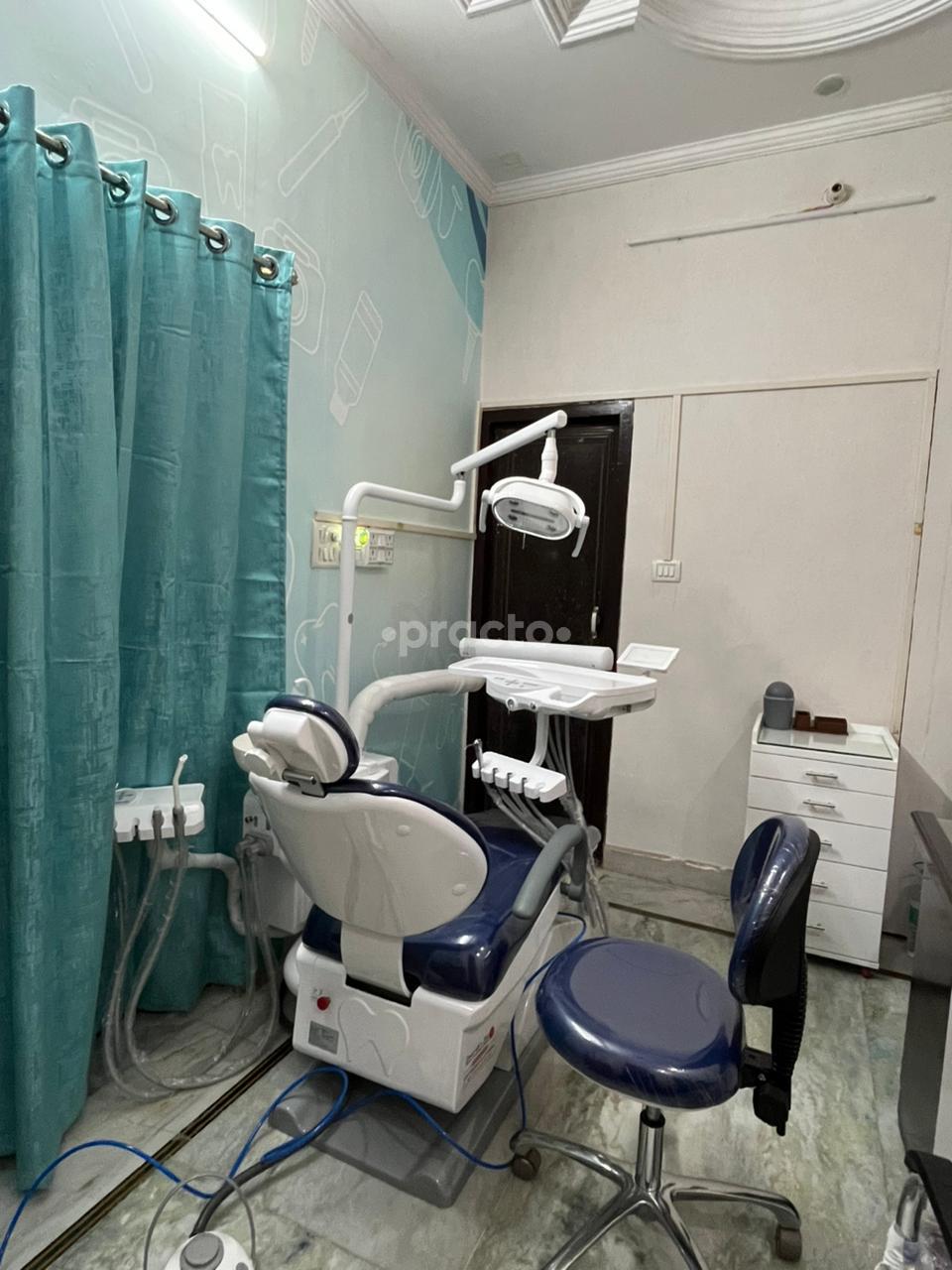 Equipment Area at Smile Nest Aesthetic Dental Clinic Vrindavan Colony Lucknow