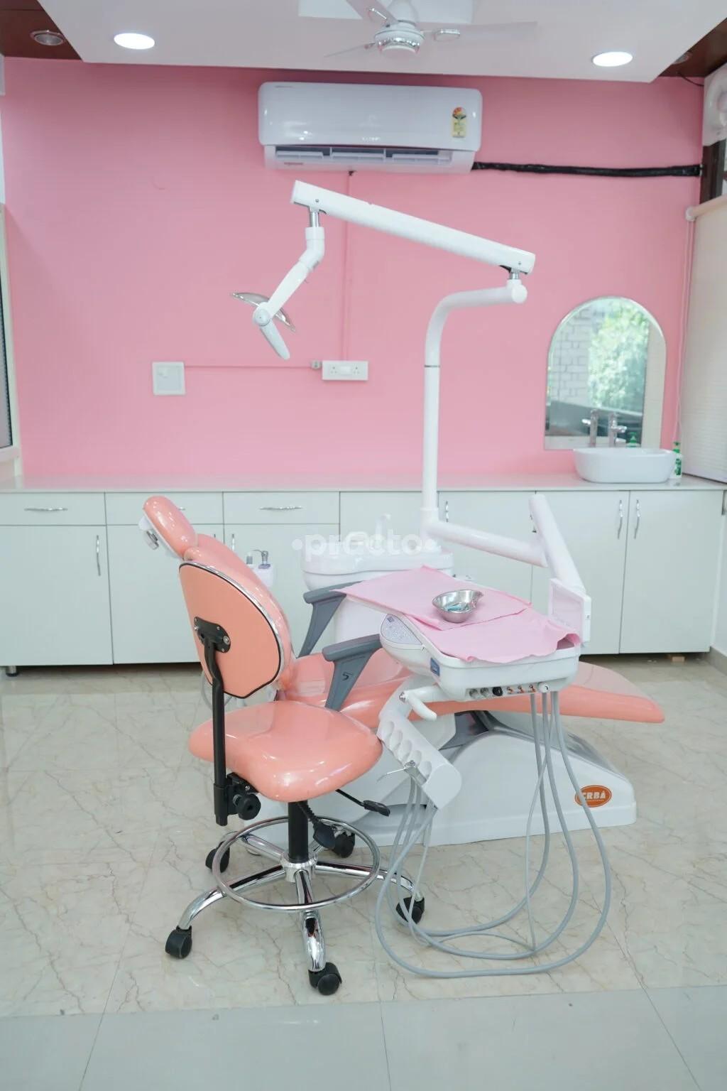 Operation Room at Kreative Dental Care Sector 37 C Chandigarh