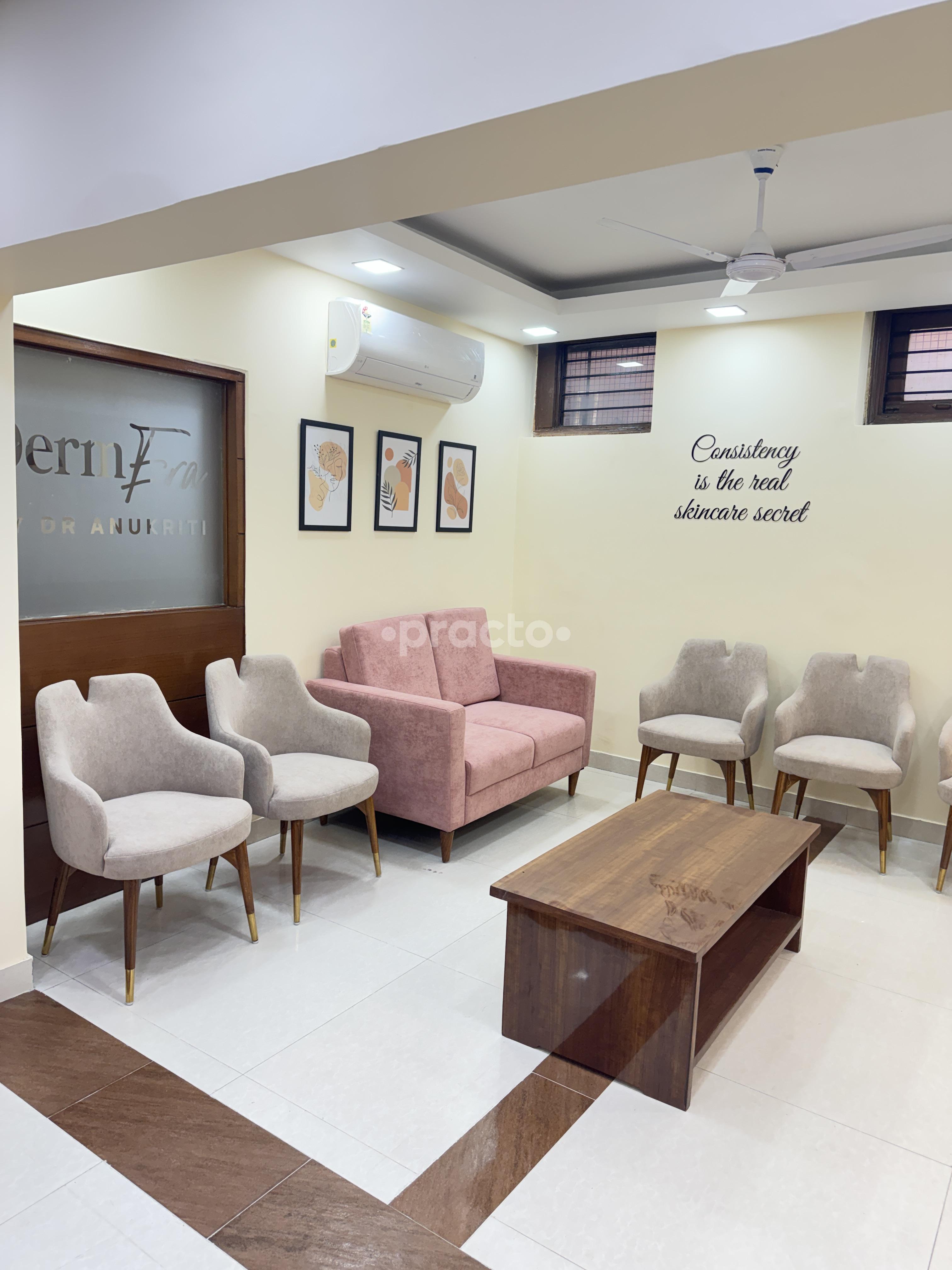 Waiting Area at DermEra by Dr. Anukriti Hauz Khas Delhi