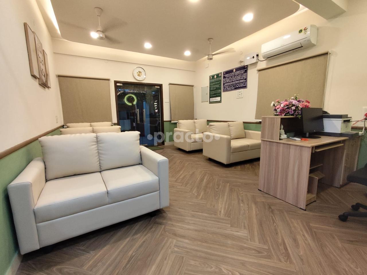 Reception Area at MOM Fetal Scans OMR Chennai