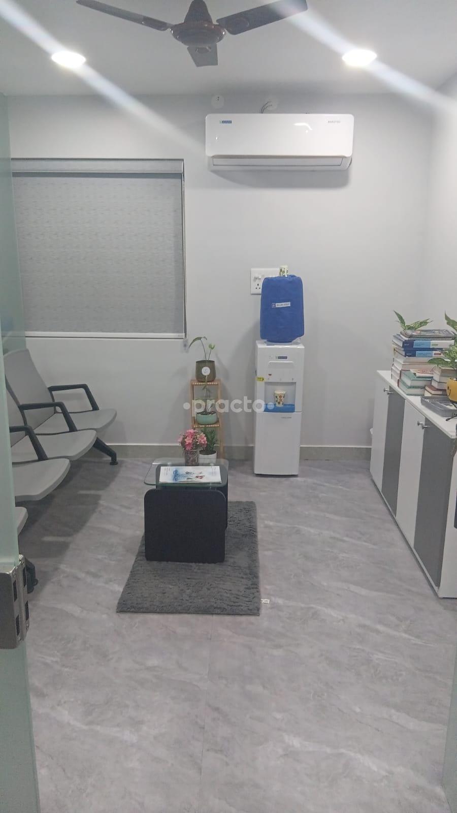 Waiting Area at Dr Sravani Plastic And Cosmetic Center Vizianagaram City Vizianagaram