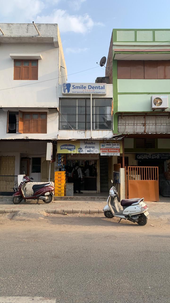 Outside Area at Smile Dental Studio Ghatlodia Ahmedabad