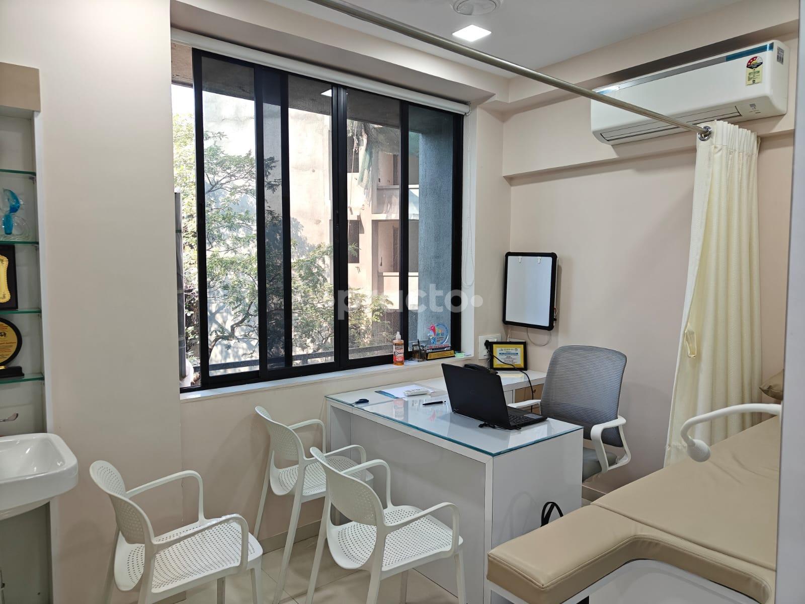Consultation Room at Niramay Polyclinic, Mental Health Care & Sound Healing Ghatkopar West Mumbai