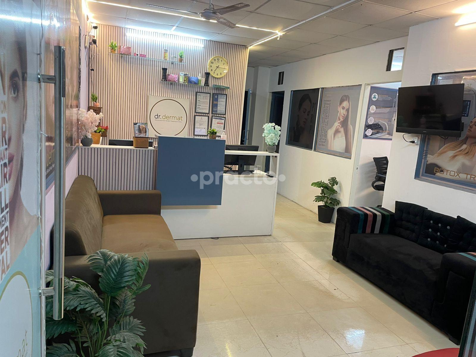 Reception Area at Dr. Dermat Advanced Hair & Skin Treatment Clinic Gurgaon Sector 14 Gurgaon
