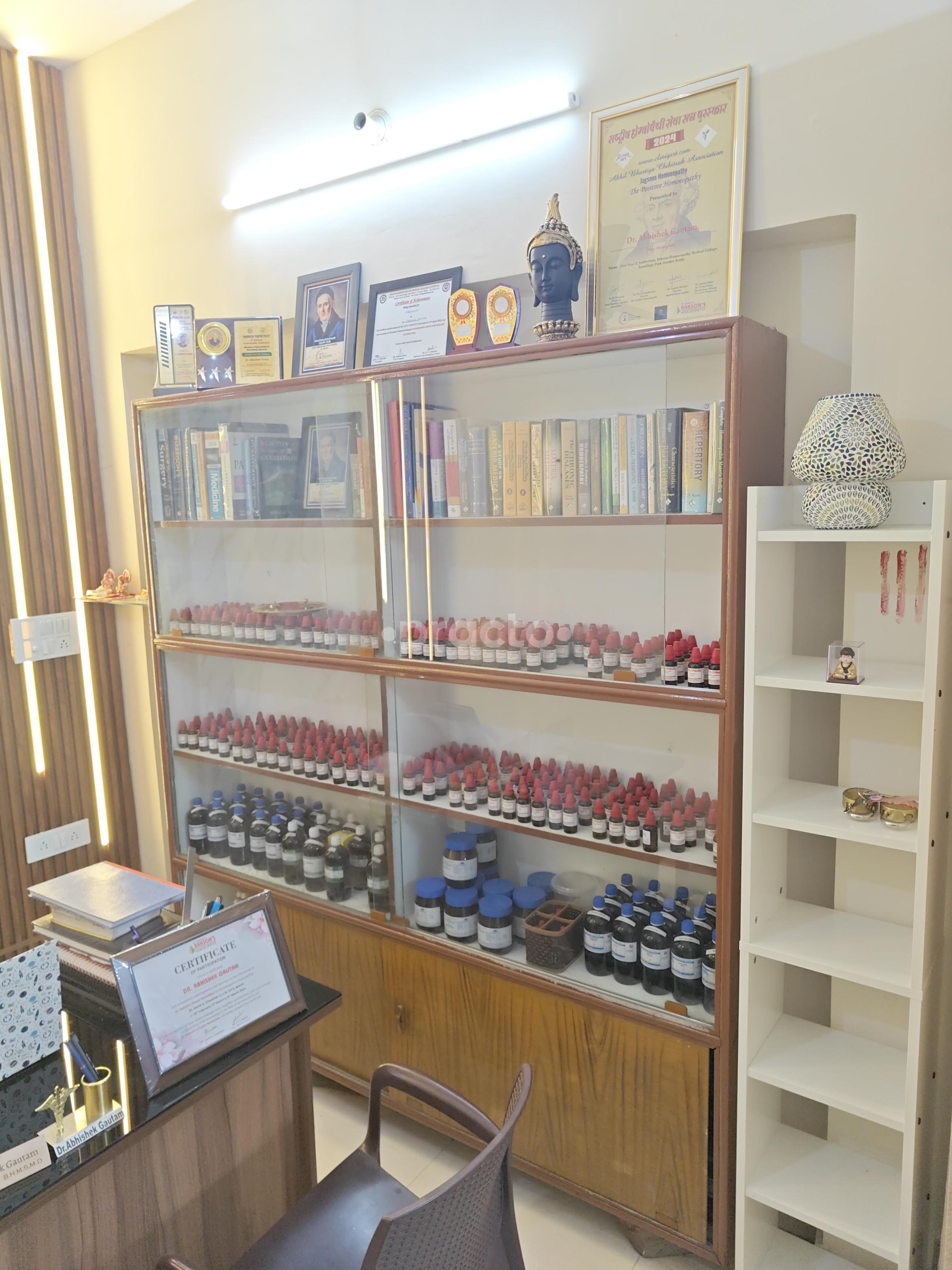 Products Display at Homoeo Hub Homoeopathic Clinic Bhitoli Khurd Lucknow