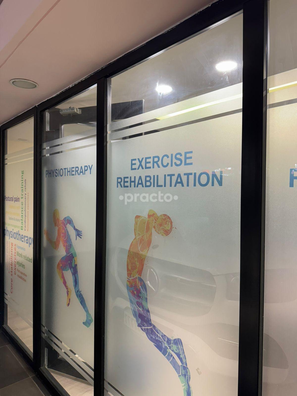 Outside Area at Healthy Kinetics Physiotherapy Clinic Neeti Bagh Delhi