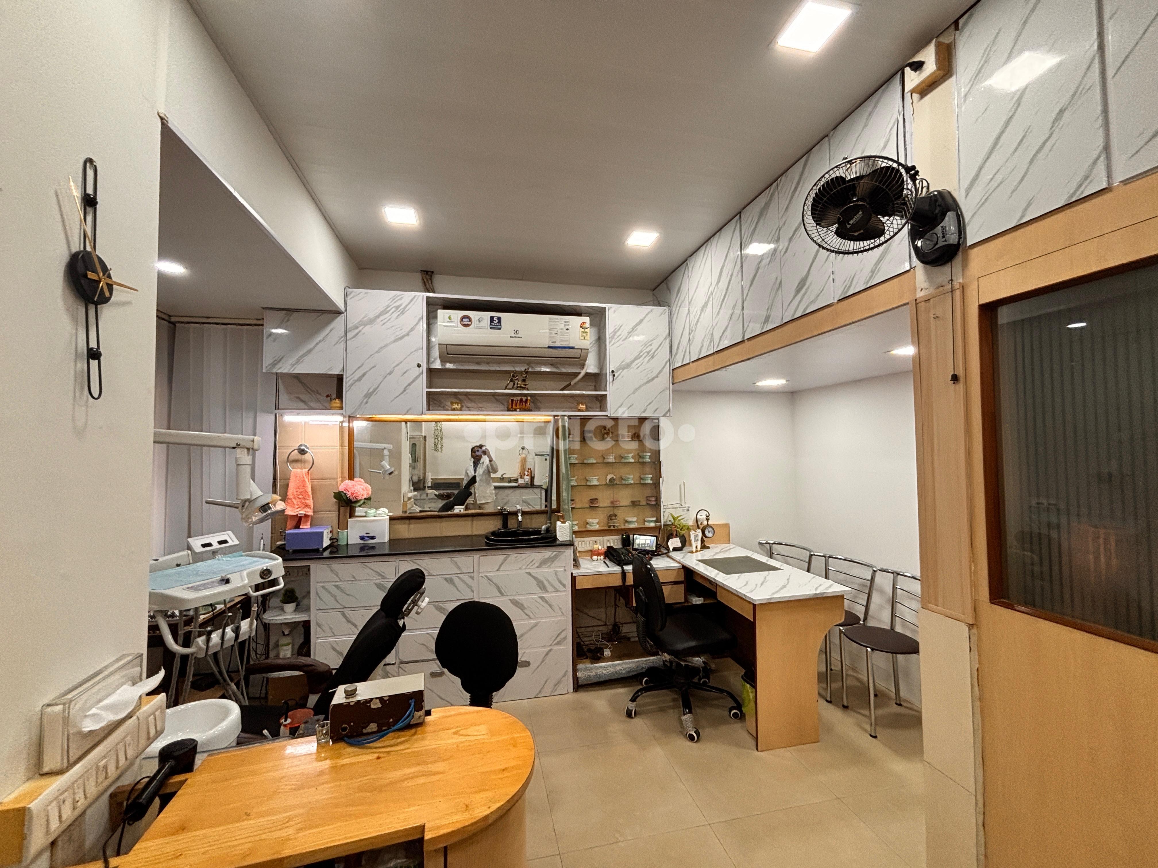 Equipment Area at Silver Smiles Dental Clinic & Orthodontic Care Centre Chembur Mumbai