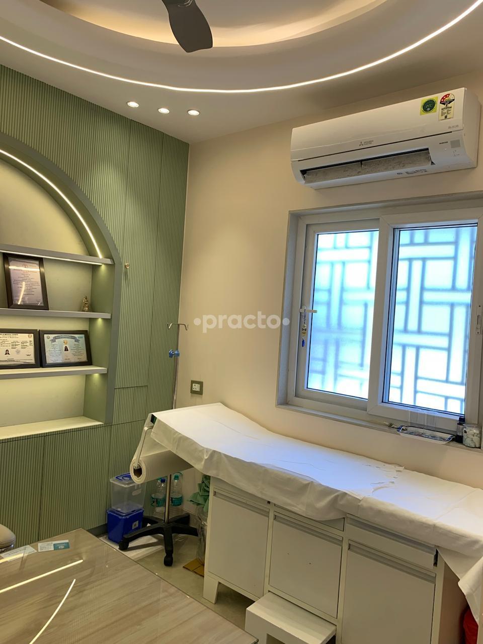 Equipment Area at Dr. Pooja Gupta's Gynae & Infertility Clinic Paschim Vihar Delhi