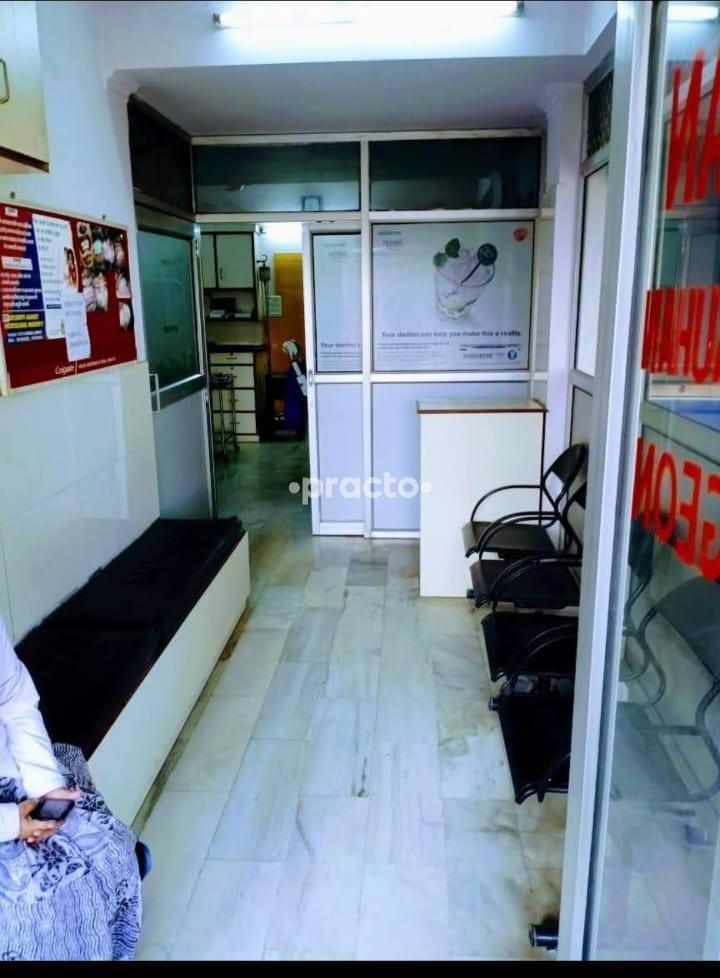 Dr. Ashwani Chauhan Dental Clinic Bodla Agra