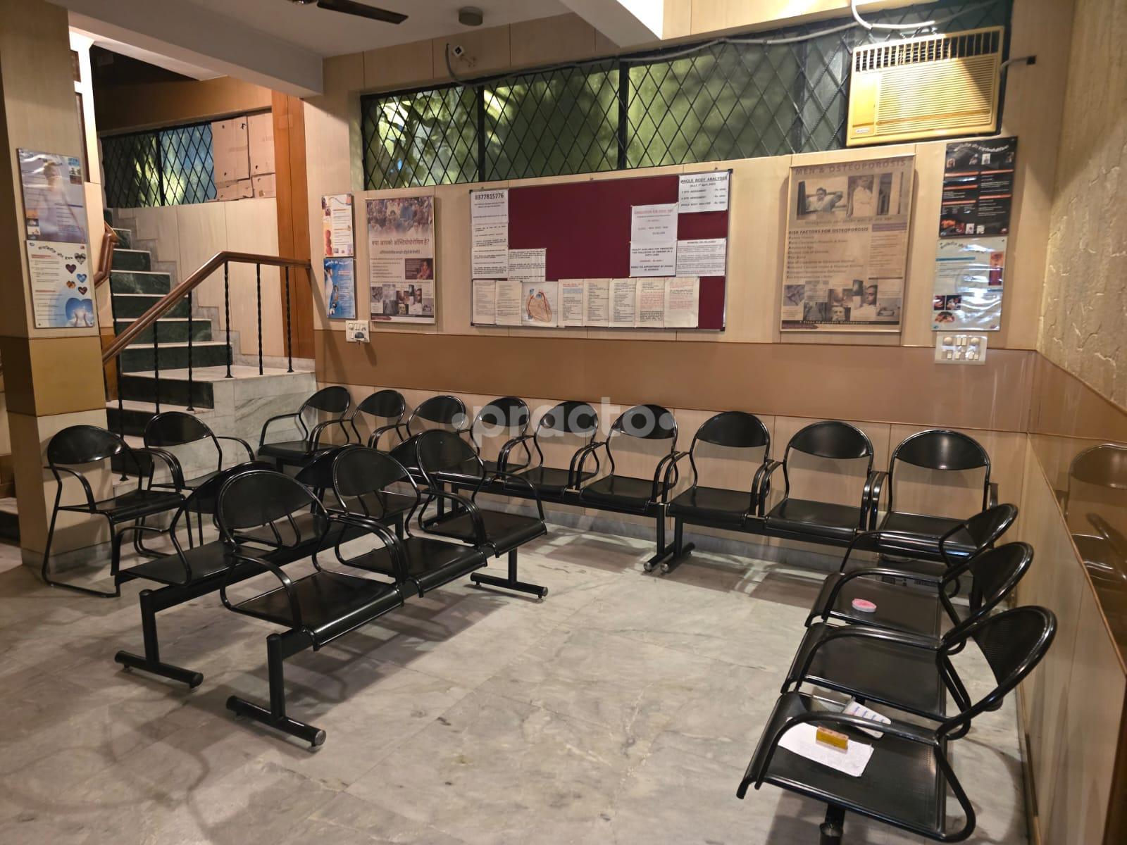 Waiting Area at Vinayak Thyroid Clinic Connaught Place Delhi