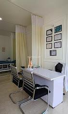 Consultation Room at AHAMYO-PHYSIOTHERAPY | BACH FLOWER THERAPY | DIET/NUTRITION Sohna Gurgaon