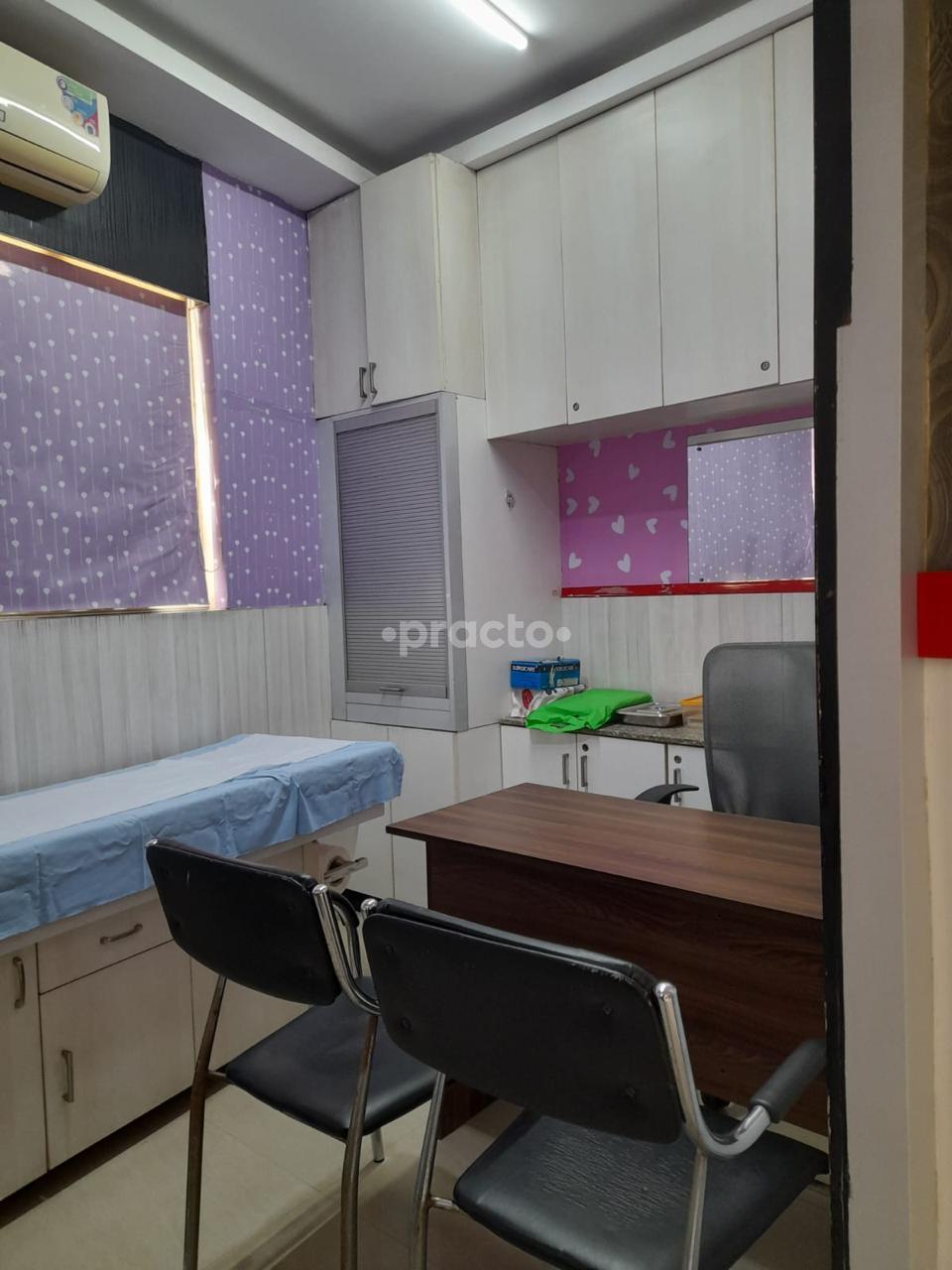 Consultation Room at Women Wellness Clinic Gurgaon Sector 49 Gurgaon