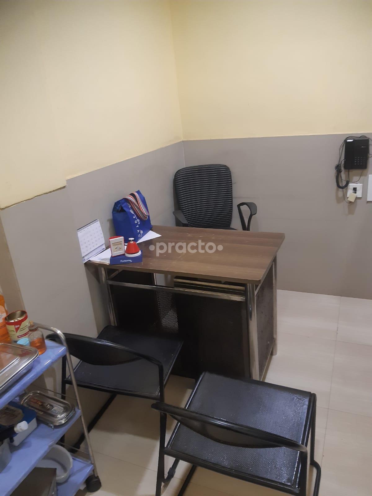 Consultation Room at Shri Sai Swasthya Clinic Sarona Raipur