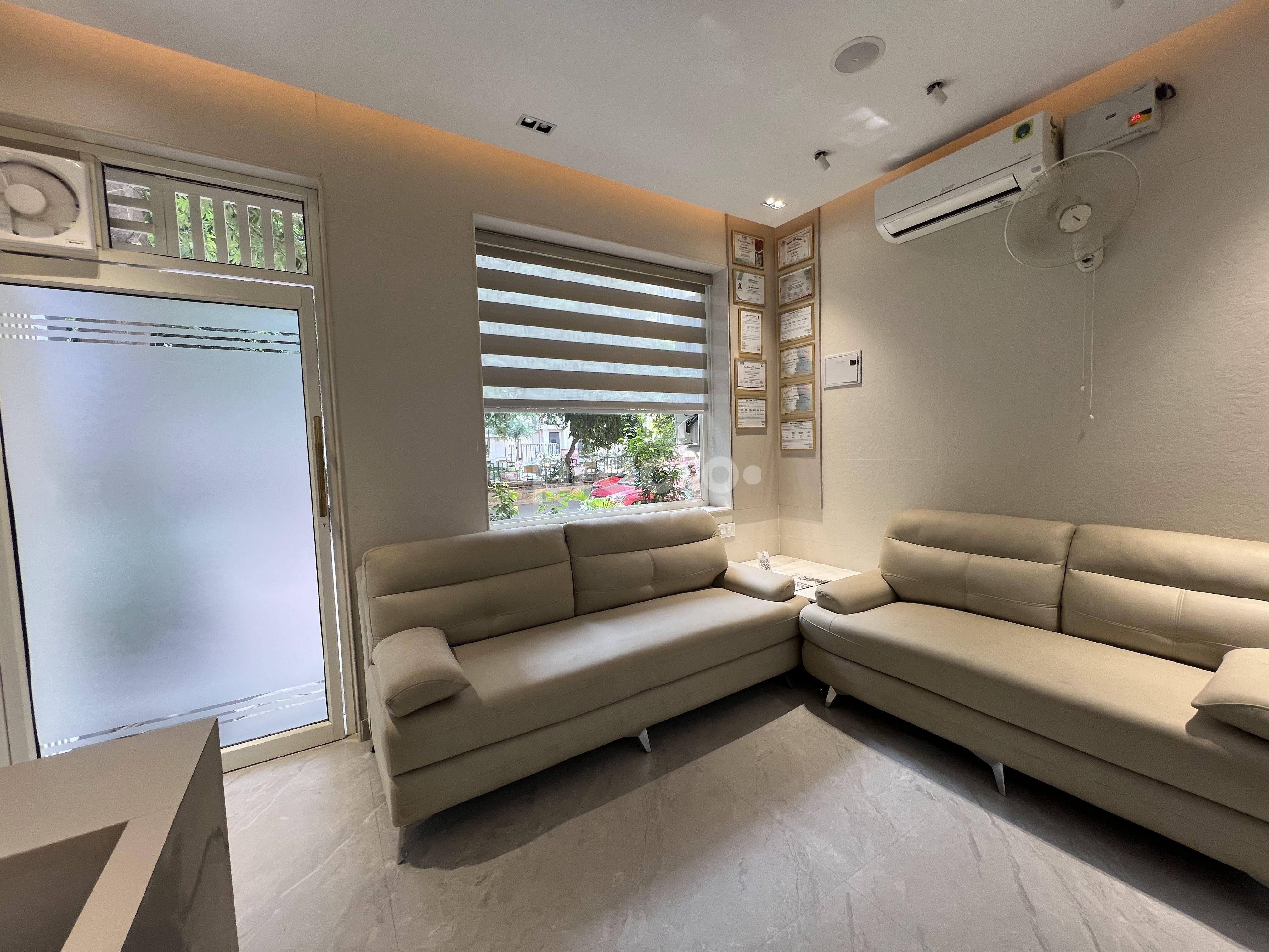 Waiting Area at Kosmoss Dental Indirapuram Ghaziabad