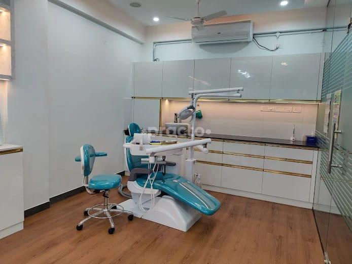 Consultation Room at Anmol Smiles- Dental & Aesthetics Jayanagar 7 Block Bangalore